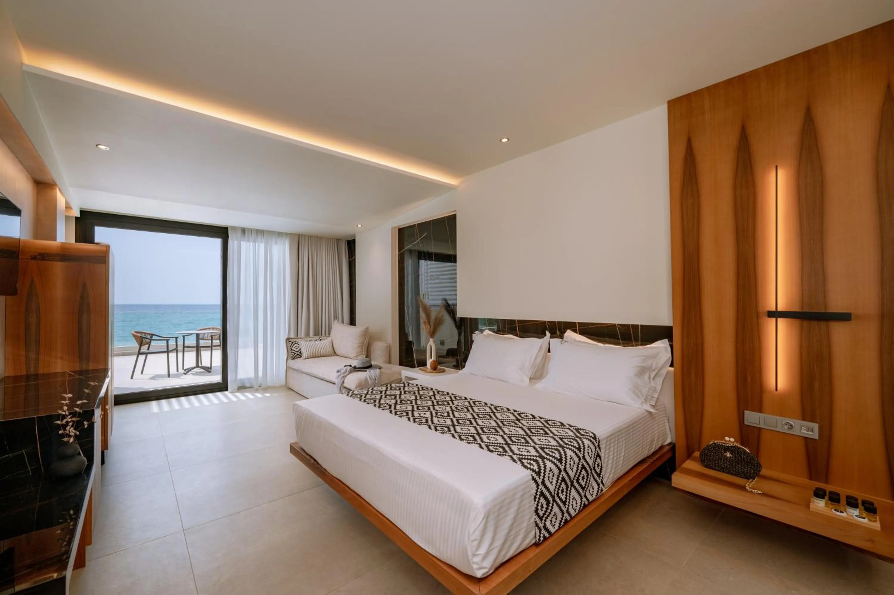 Bed in ZEST THASSOS LUXURY RETREAT
