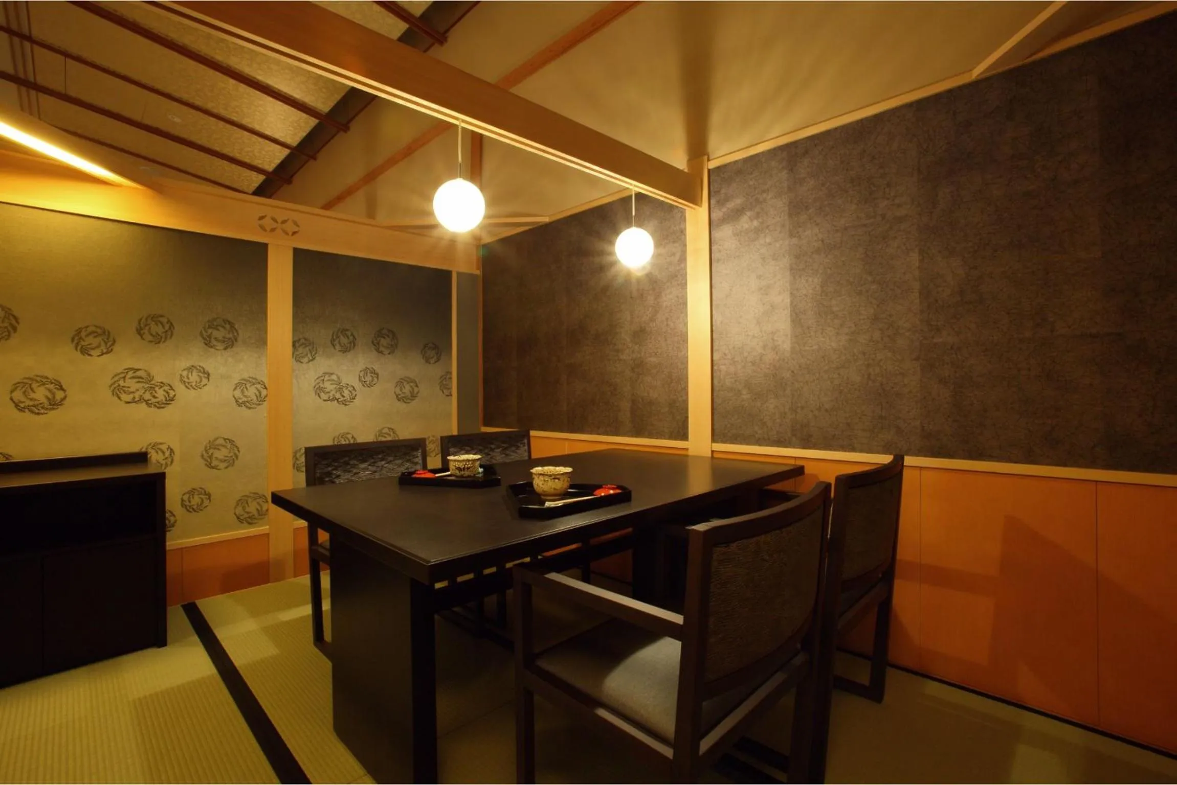 Restaurant/places to eat in Saryo Souen