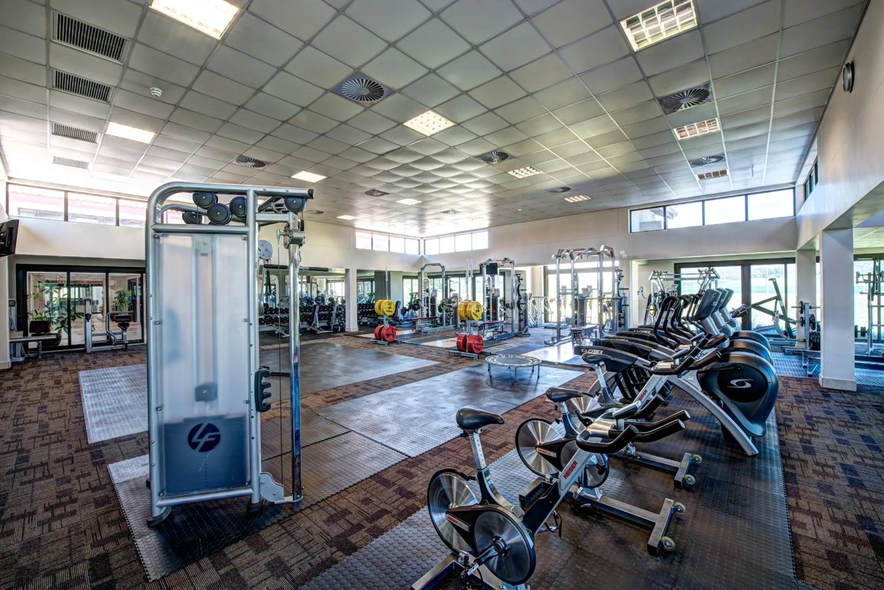 Fitness centre/facilities in Royal Marang Hotel