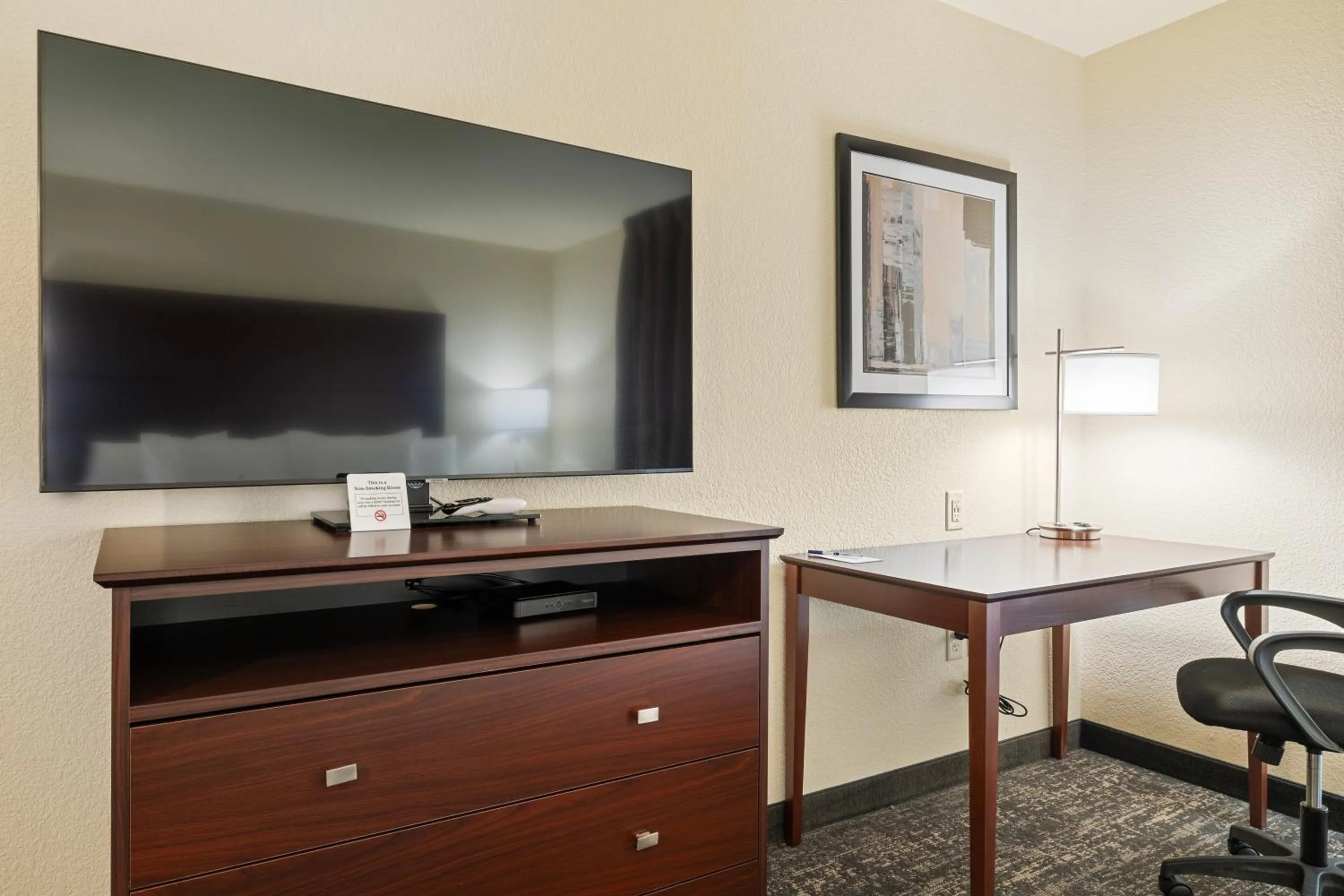 Bedroom in Cobblestone Hotel & Suites - Alpine