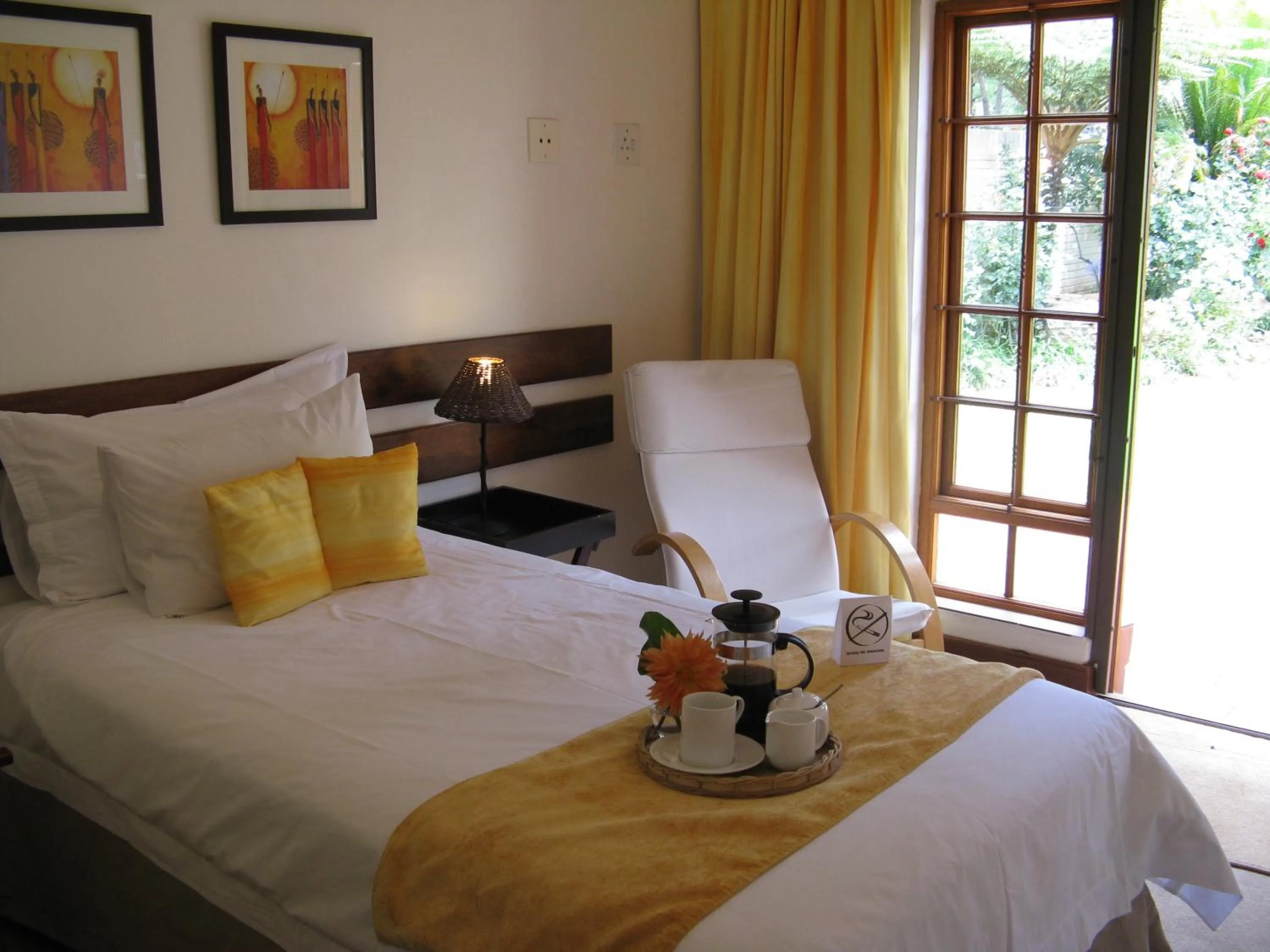 Coffee/tea facilities in Touraco Guesthouse