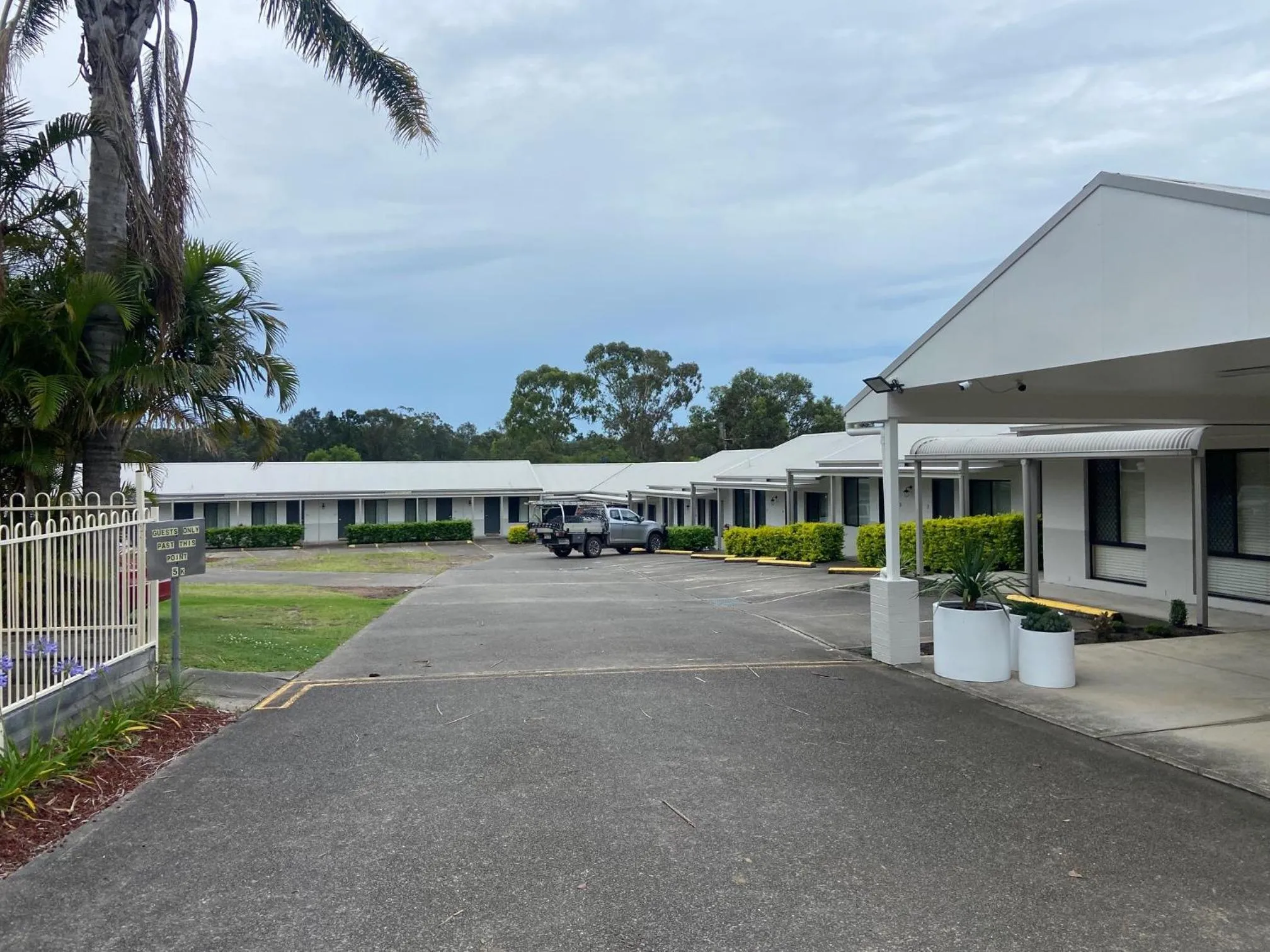 Facade/entrance in Catalina Motel Lake Macquarie