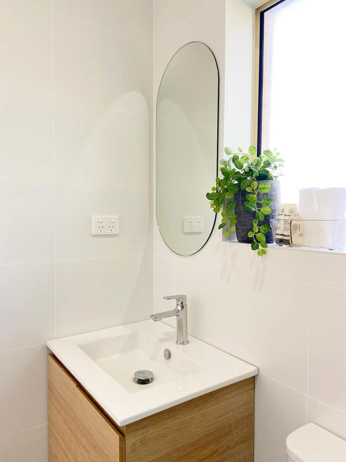 Bathroom in Catalina Motel Lake Macquarie