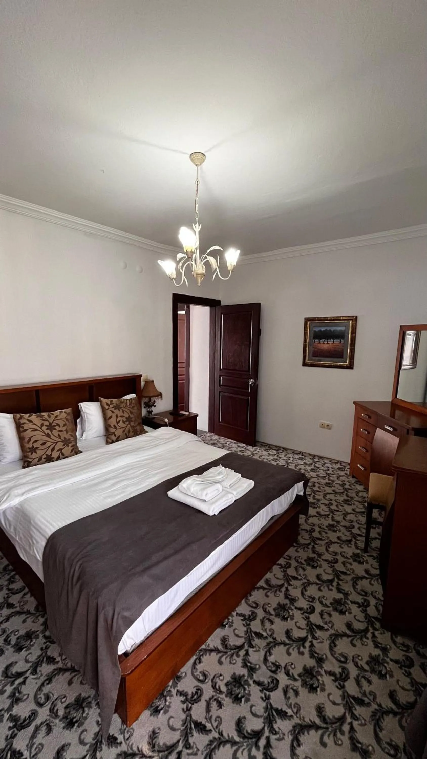 Bedroom, Bed in Foca Antik Otel