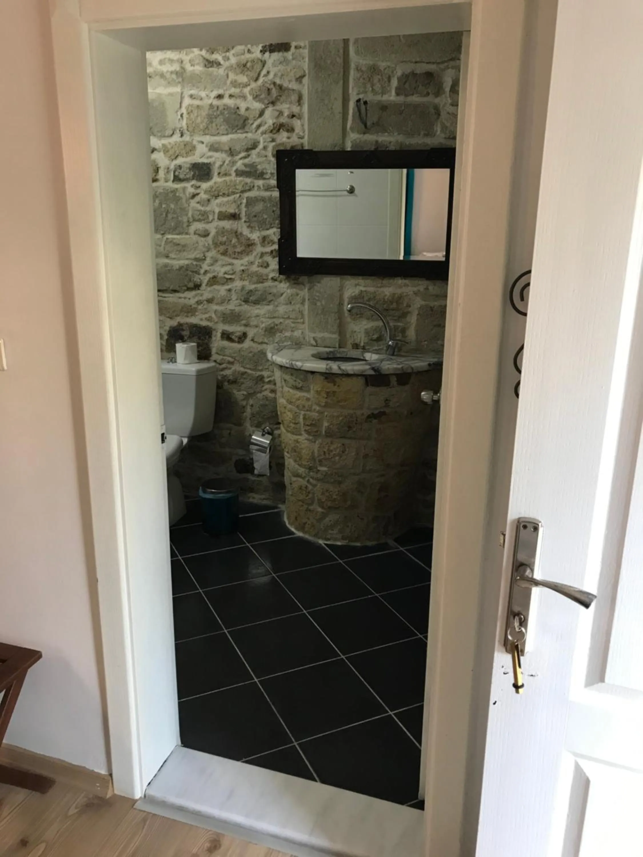 Bathroom in Foca Antik Otel