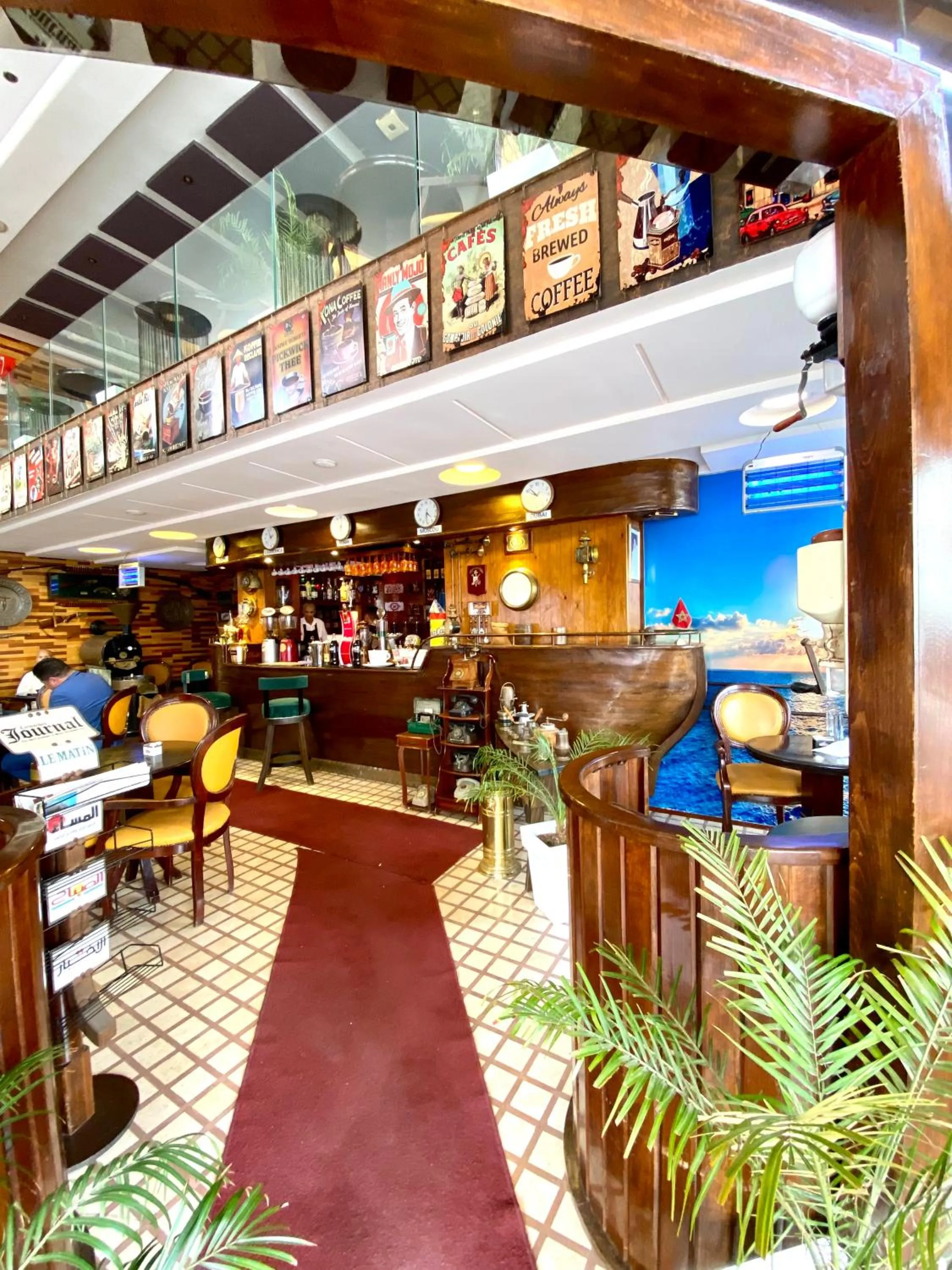 Restaurant/places to eat in Appart Hôtel Oleandro