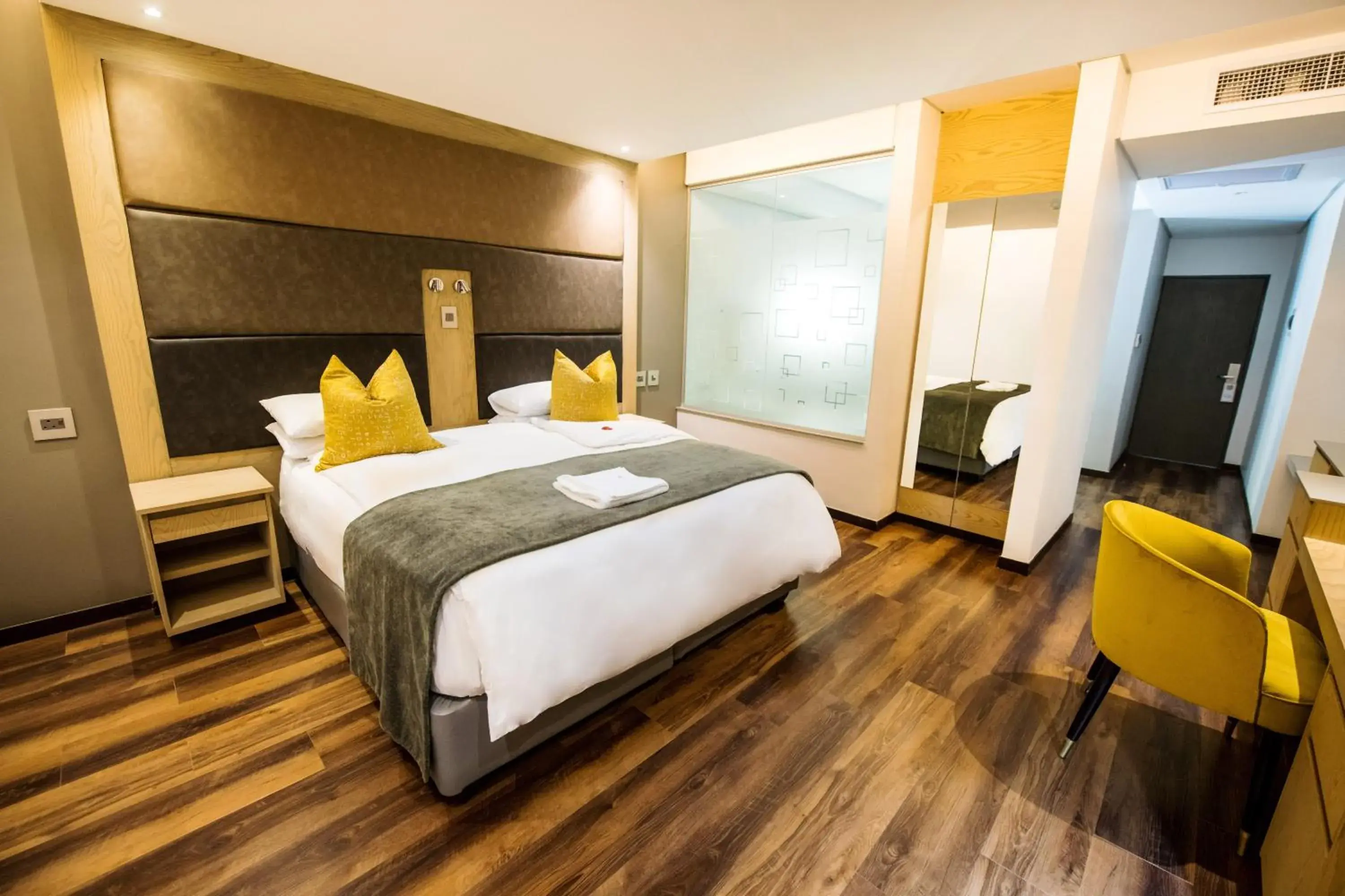 Superior Room - single occupancy in Happy Valley Hotel and Casino Superior Room - single occupancy in Happy Valley Hotel and Casino