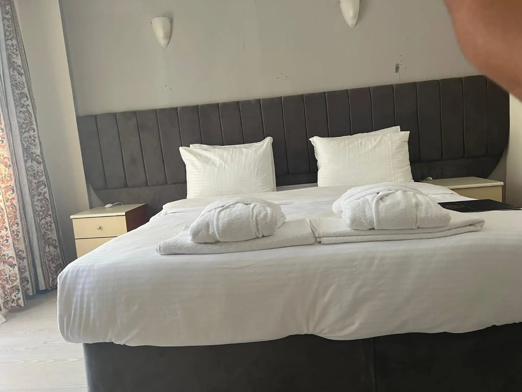 Massage, Bed in VANNA HOTEL sPA