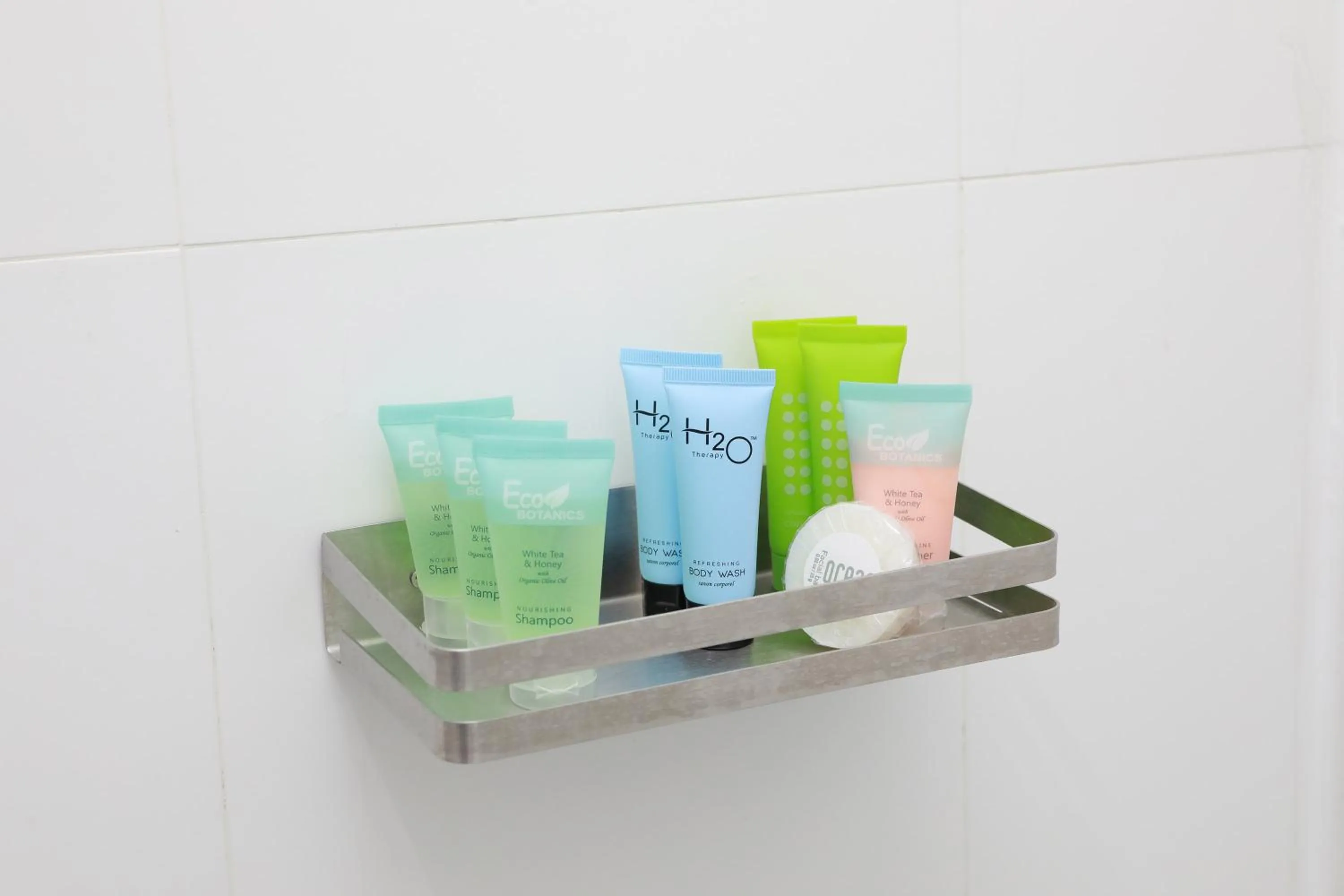 Bathroom in Treehouse Hotel