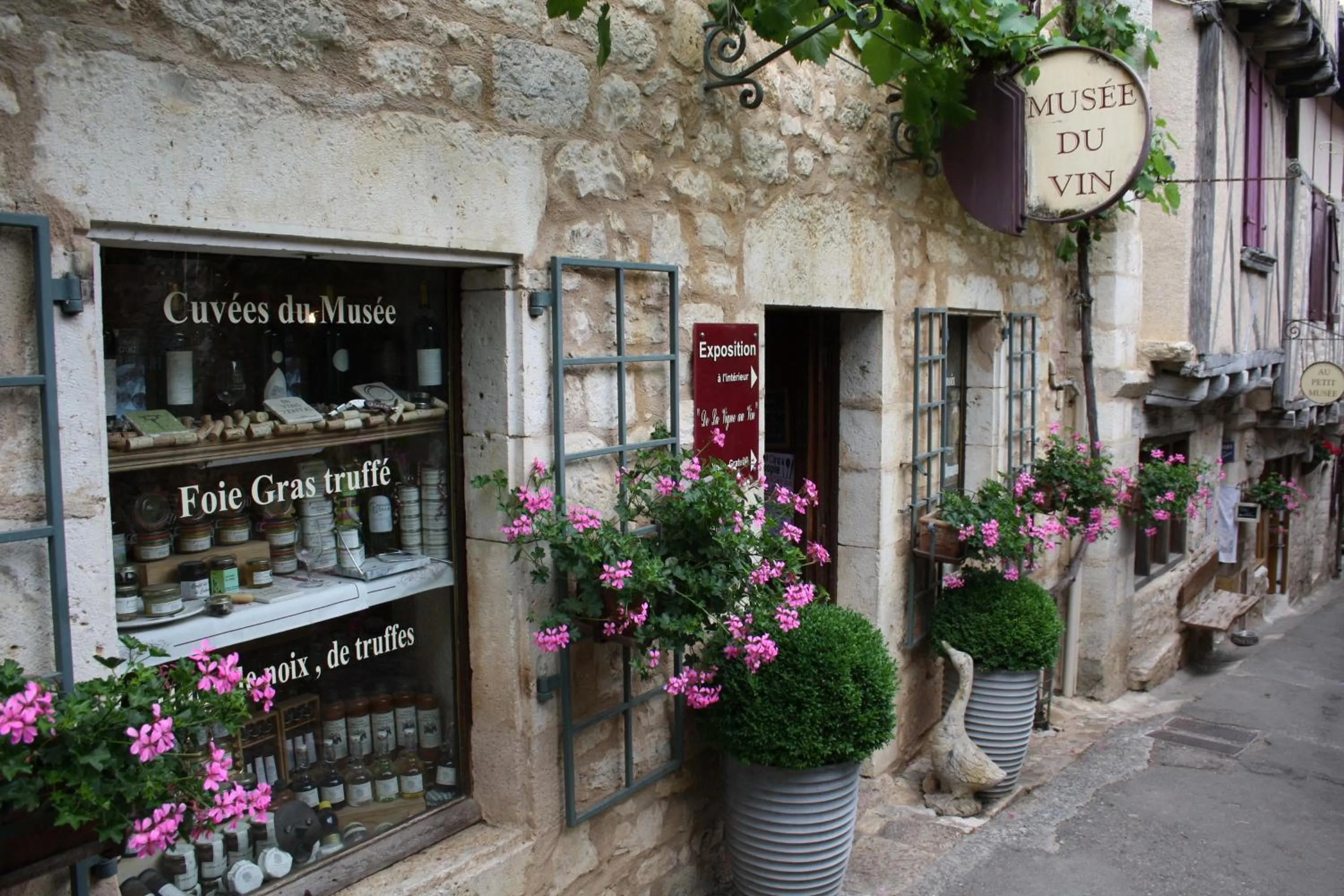 Nearby landmark in La Perle du Lot