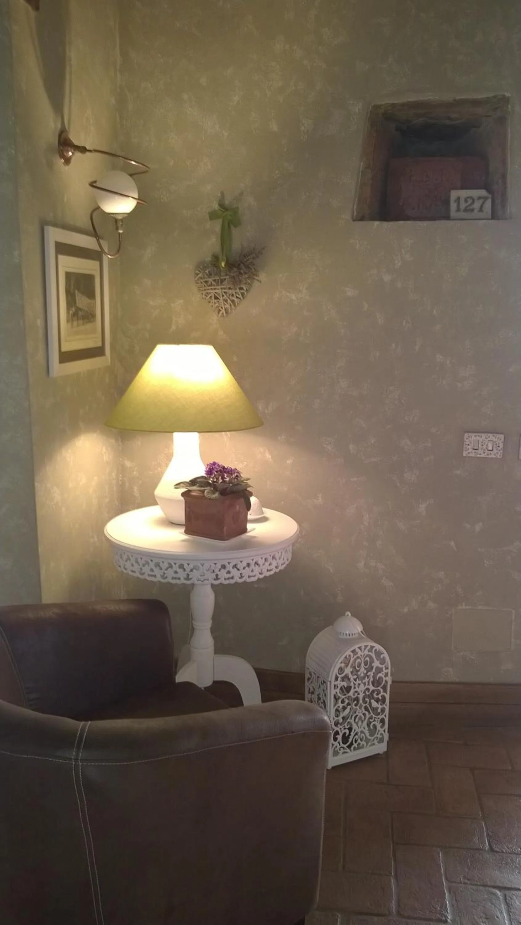 Communal lounge/ TV room in Piccolo Relais Galletto di Marzo Spa e relax solo per due