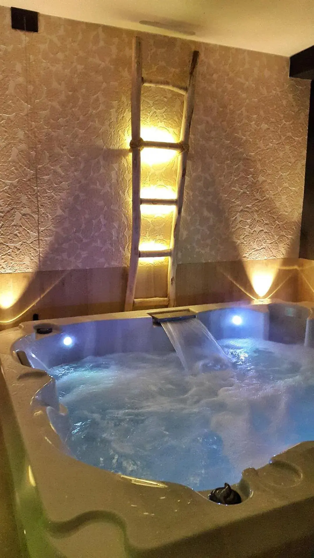 Piccolo Relais Galletto di Marzo Spa e relax solo per due Piccolo Relais Galletto di Marzo Spa e relax solo per due