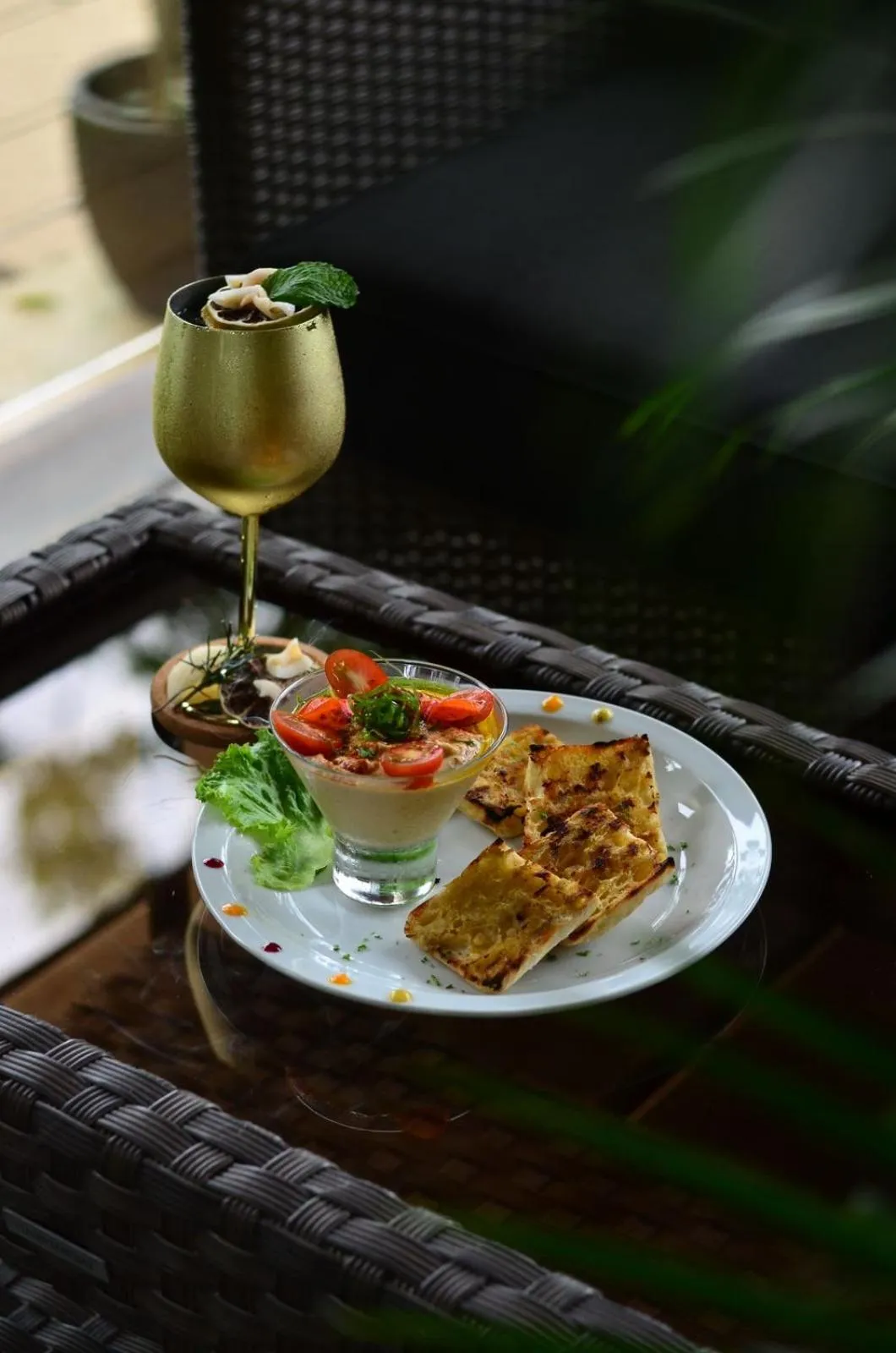 Restaurant/places to eat in Palo Alto Glamping Hotel