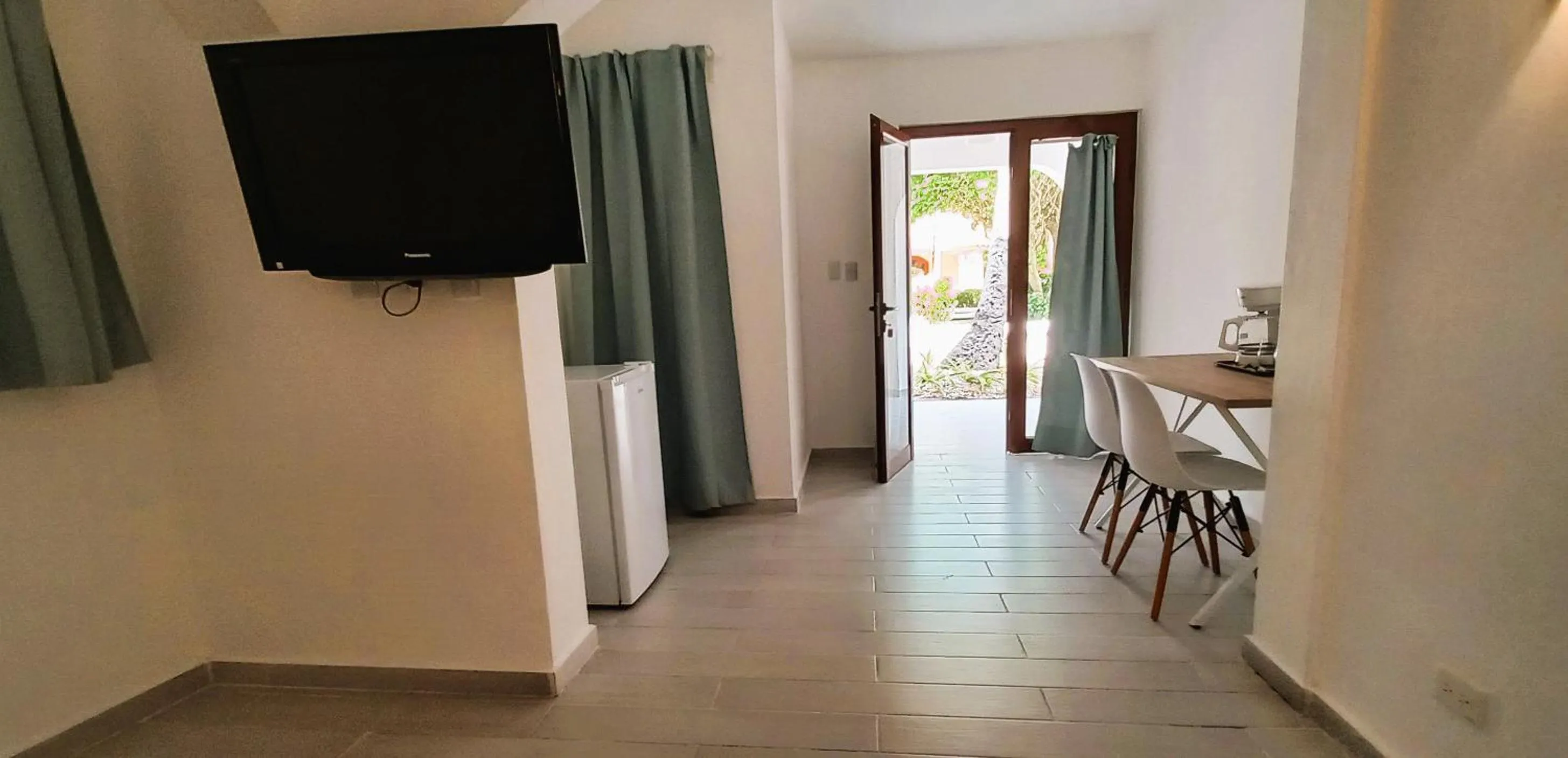 TV and multimedia in Los Corales Beach Village Punta Cana - The original