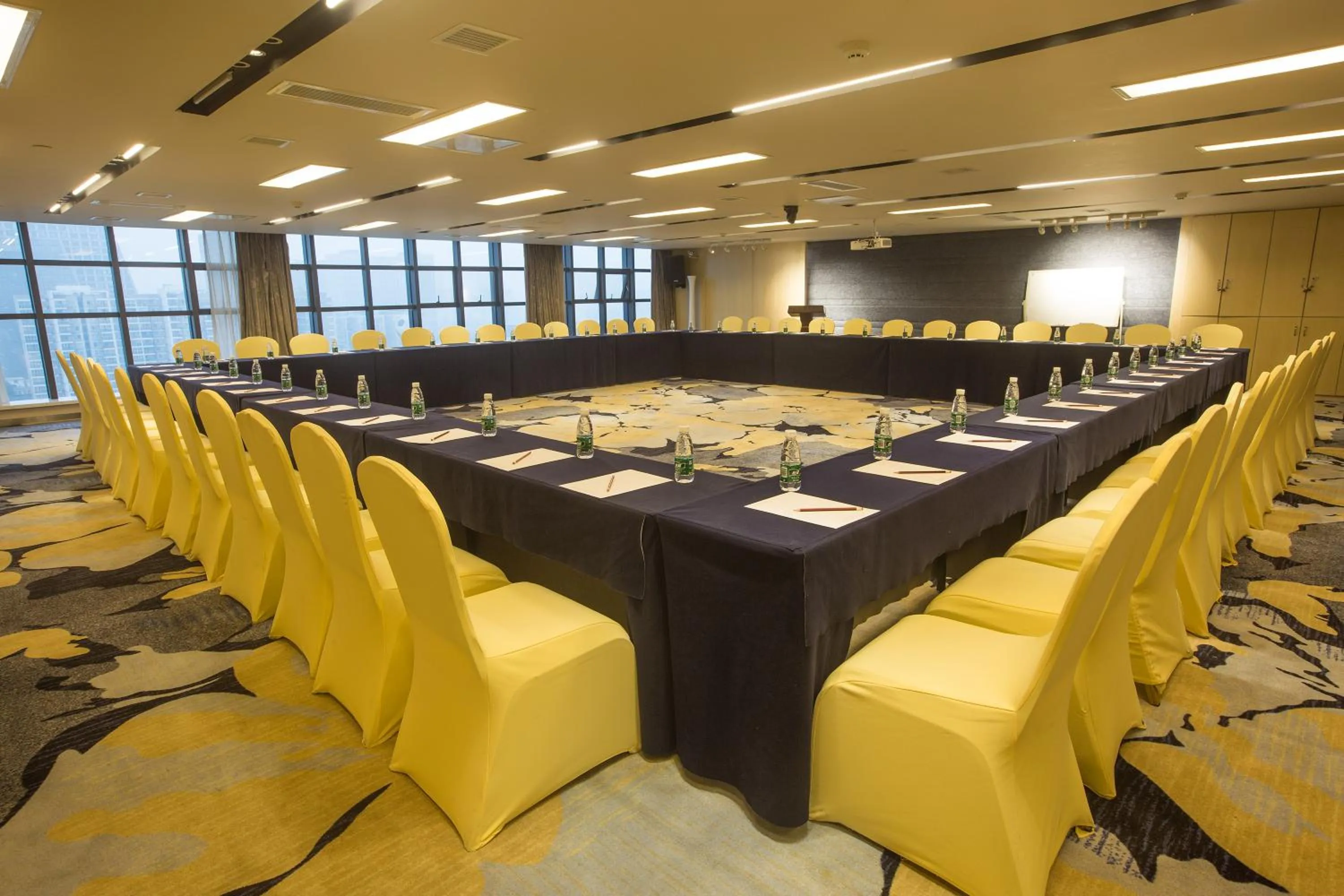Meeting/conference room in Skytel Hotel Chengdu-City Center