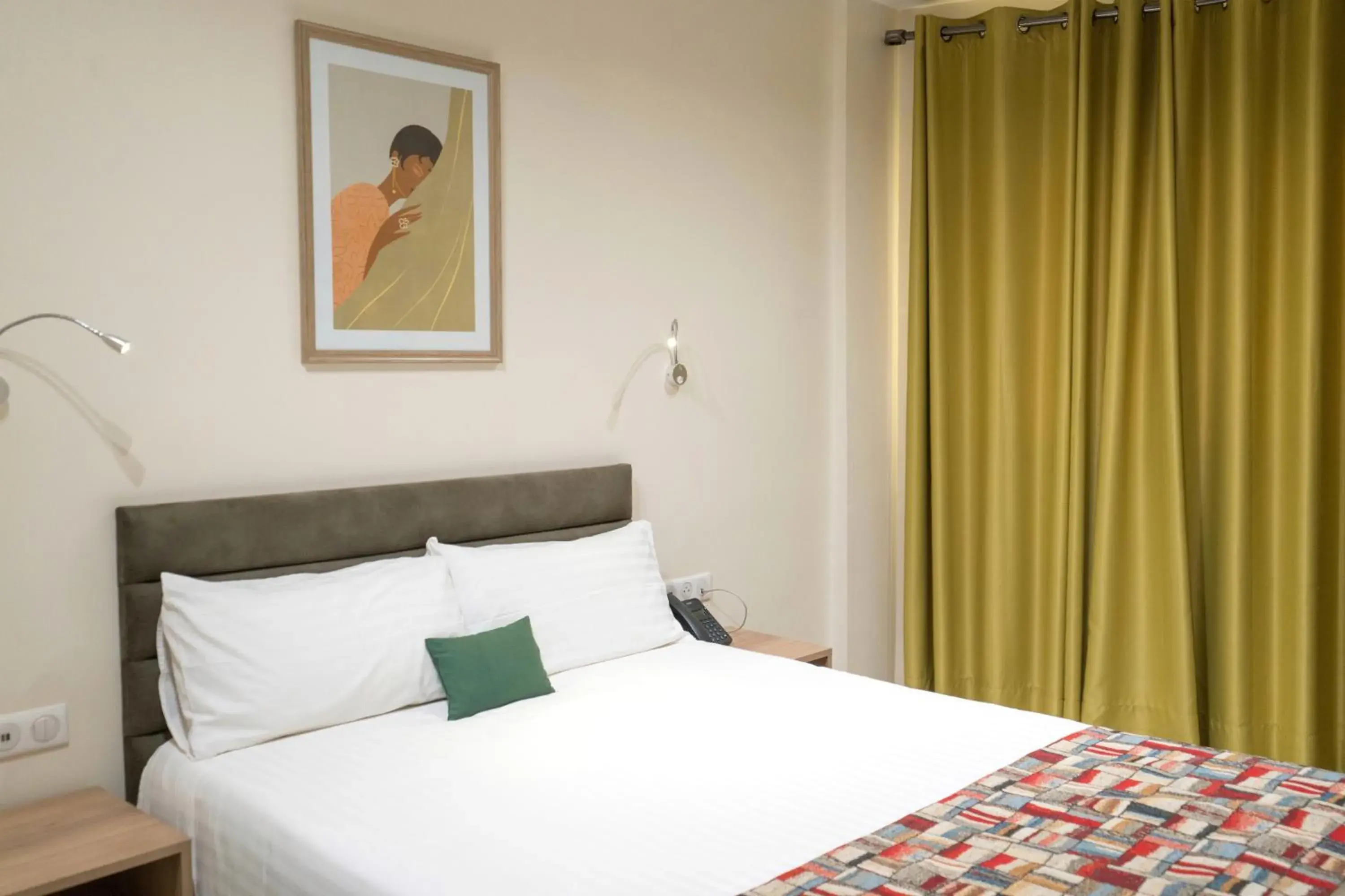 Single Room in Hôtel AL AFIFA Single Room in Hôtel AL AFIFA