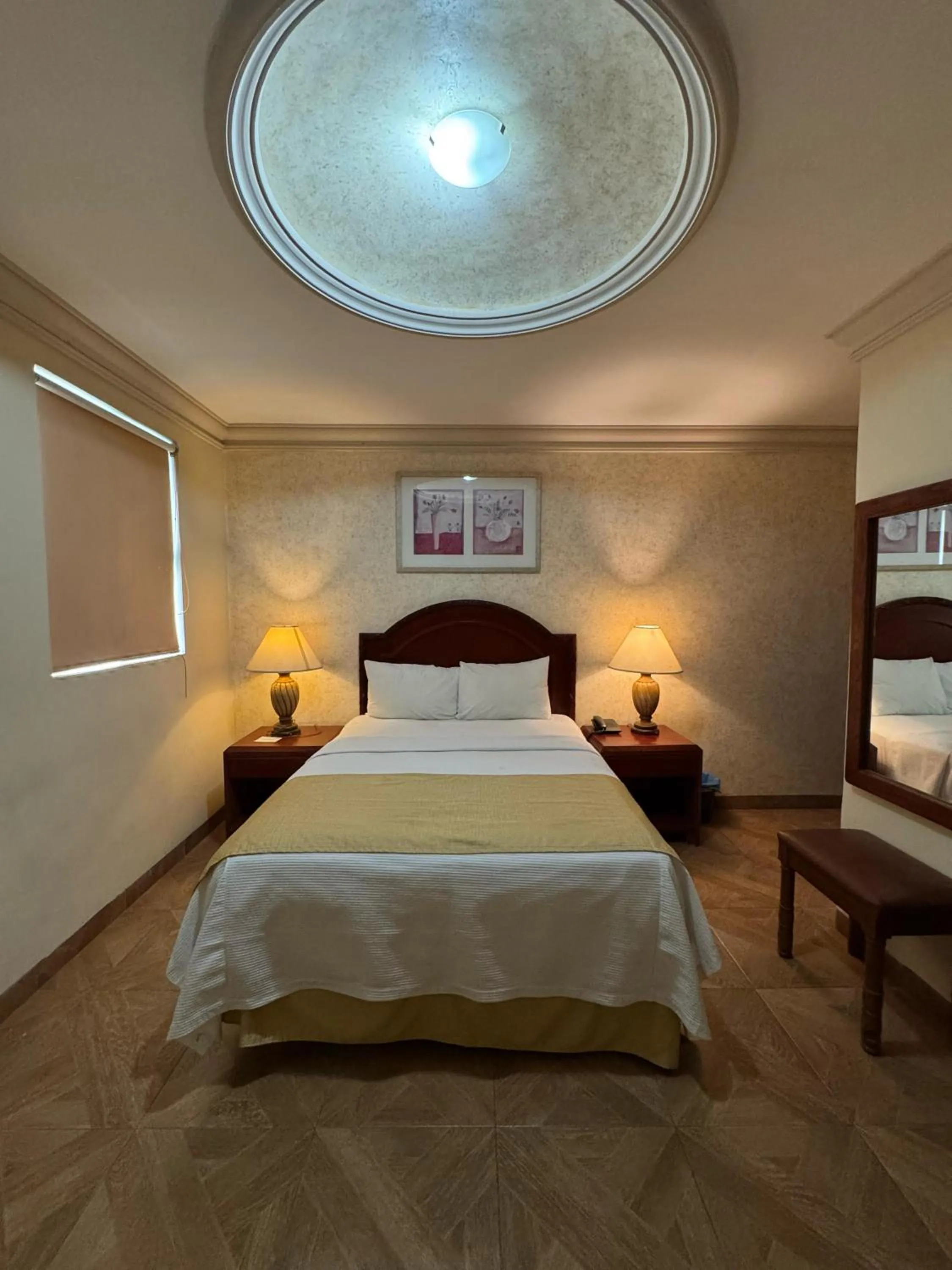 Photo of the whole room, Bed in Hotel Plaza Express