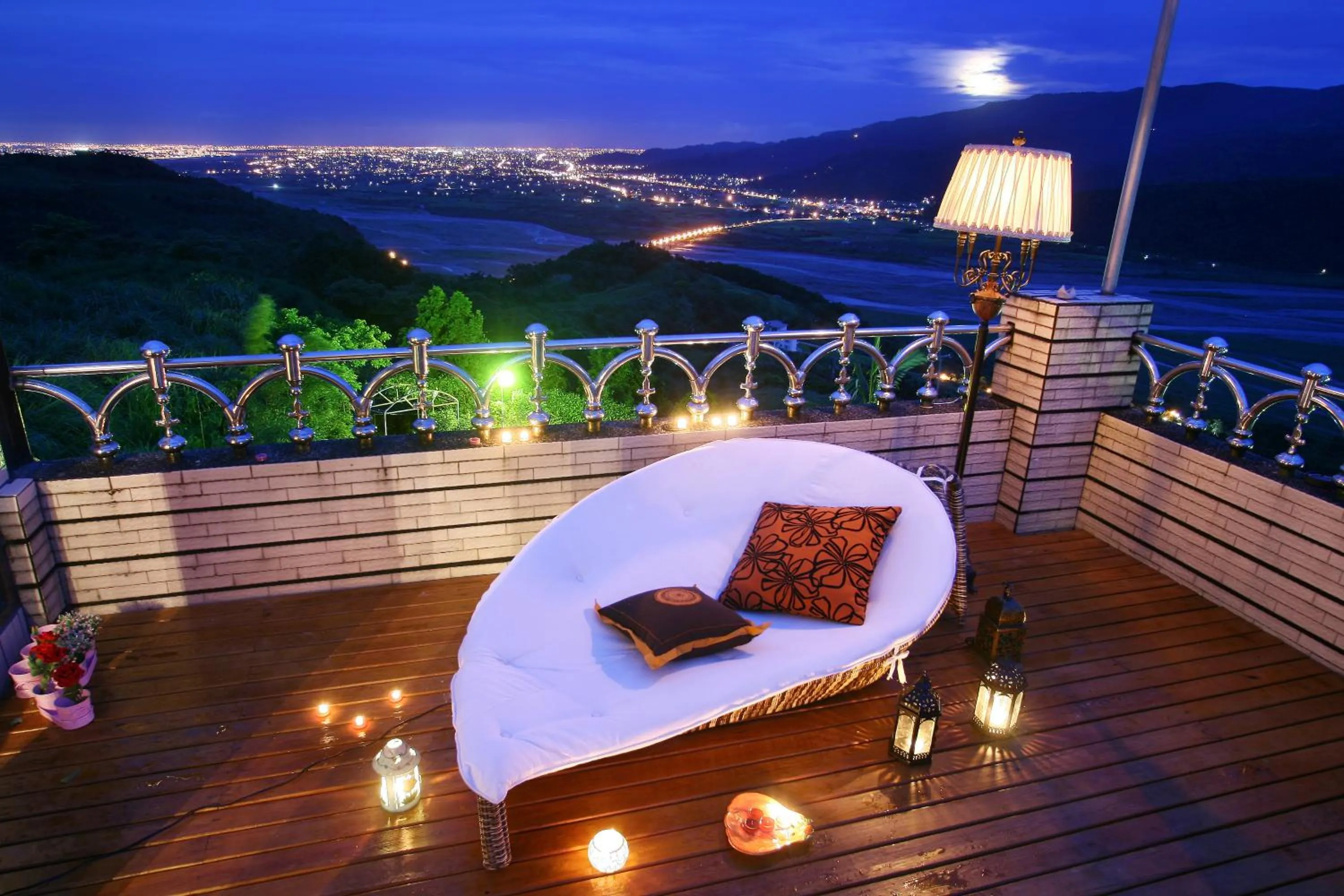 Night in Hao Wang Jiao House