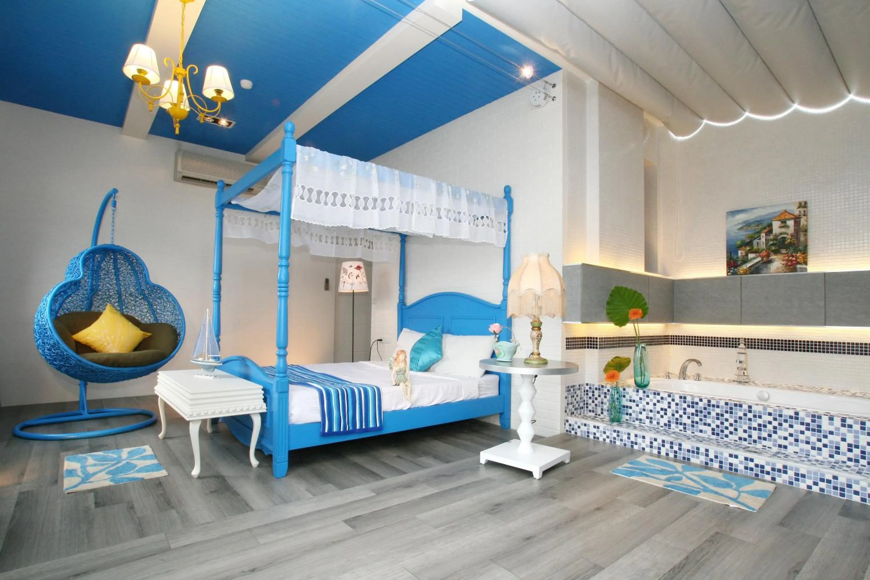 Bedroom, Bed in Hao Wang Jiao House