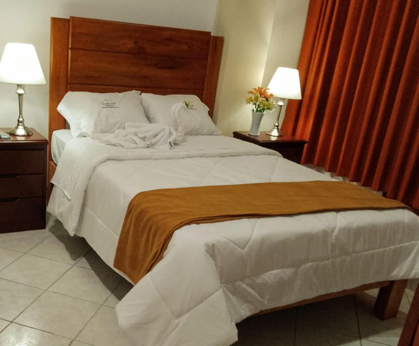 Bedroom, Bed in HOTEL LOS ANDES SUITE