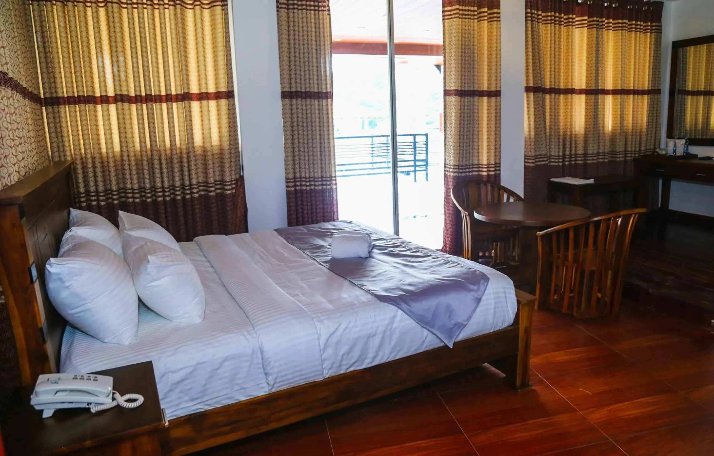 Deluxe Triple Room in Hotel Sara Deluxe Triple Room in Hotel Sara