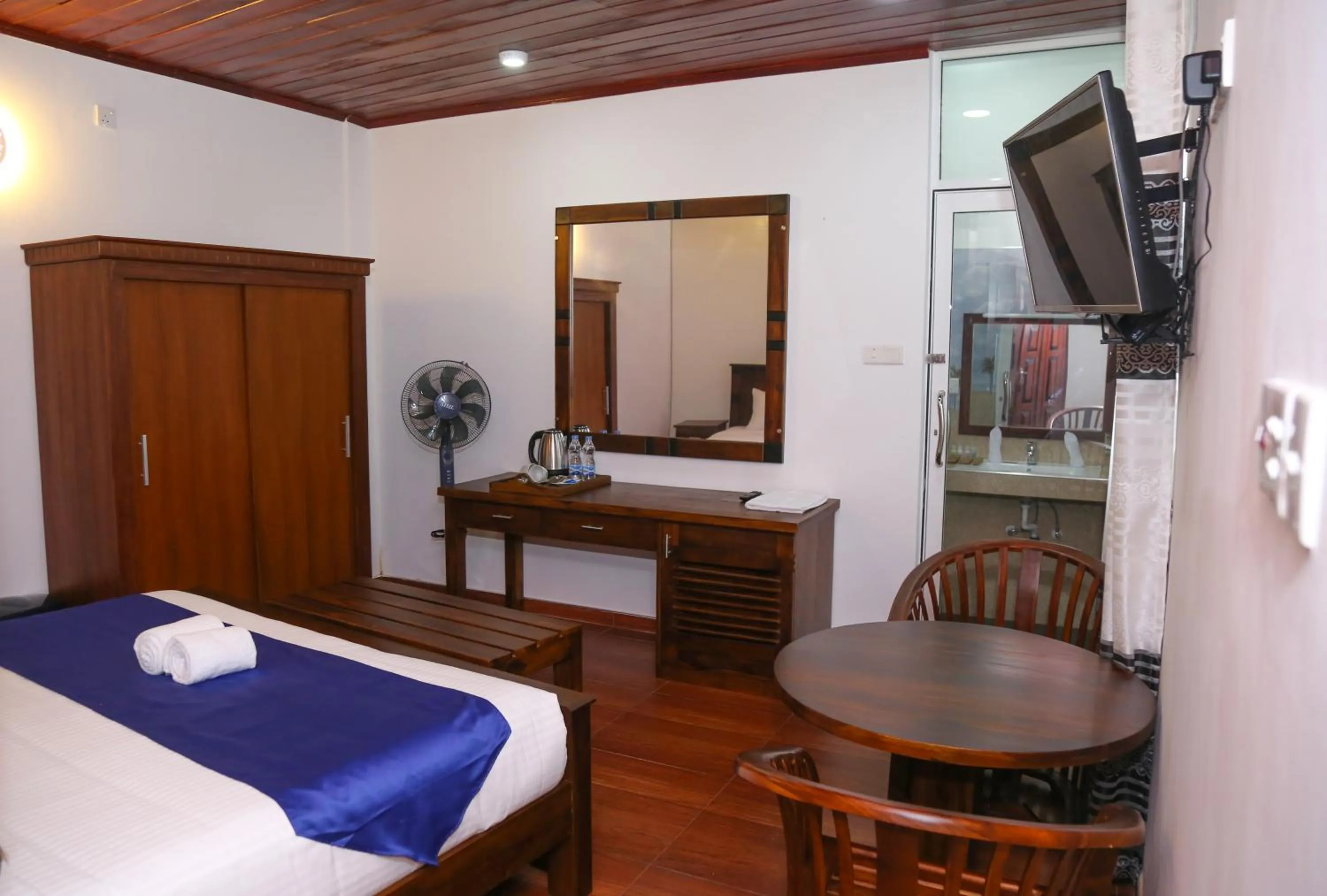 Bedroom, Bed in Hotel Sara