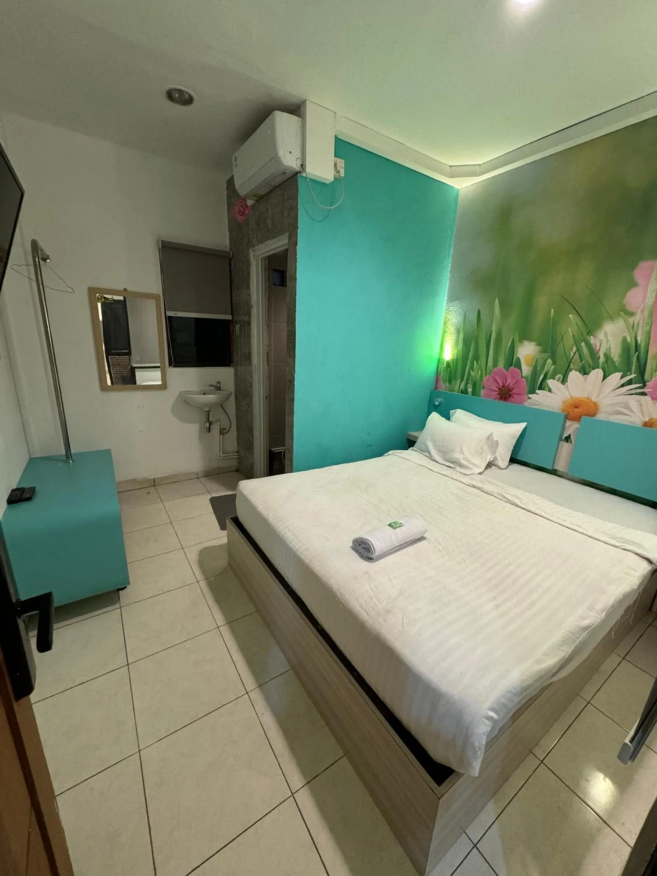 Bedroom, Bed in Cozy centre Simpang Lima Semarang