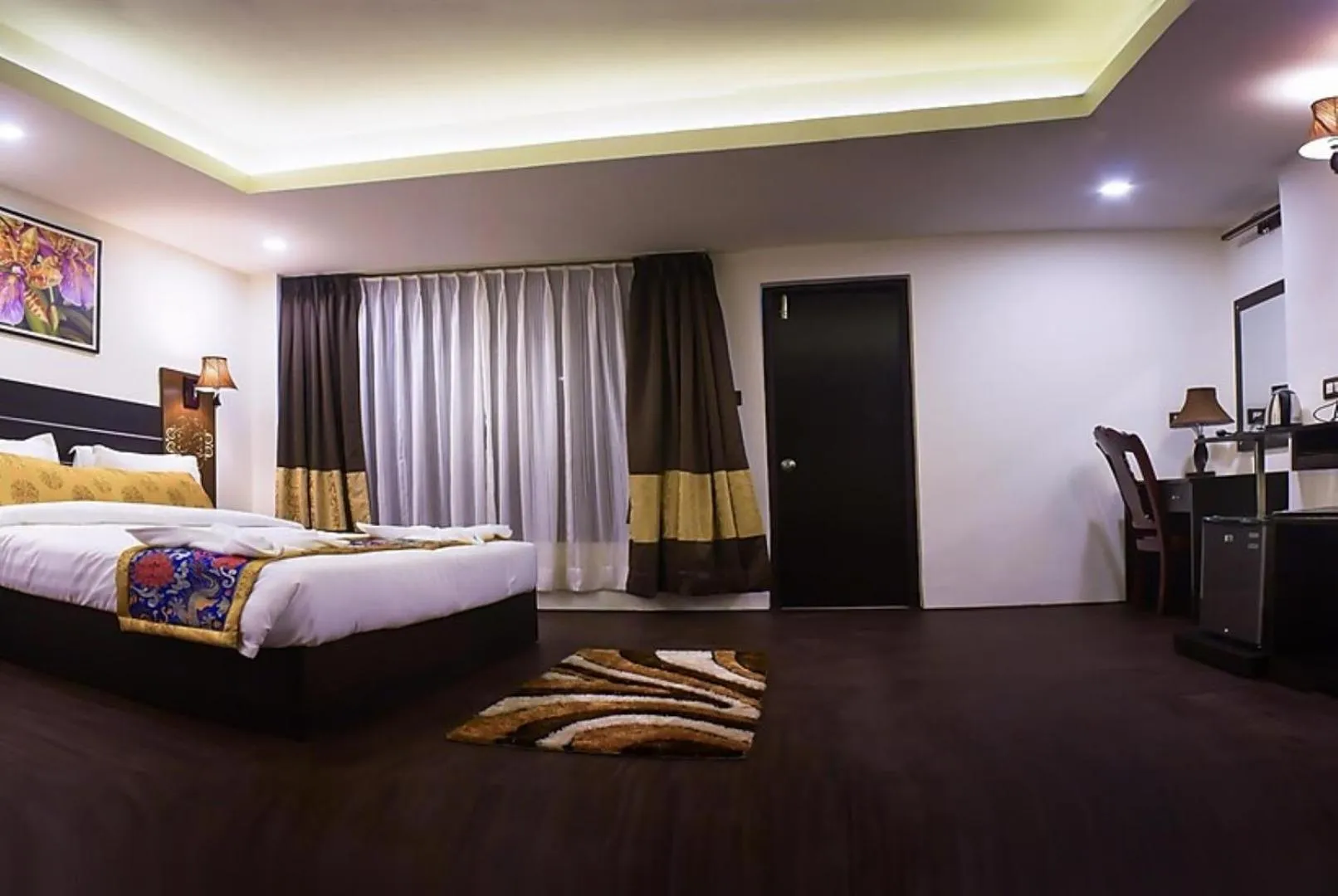 Property building, Bed in Jain Group- Royal Orchid & Spa, Gangtok