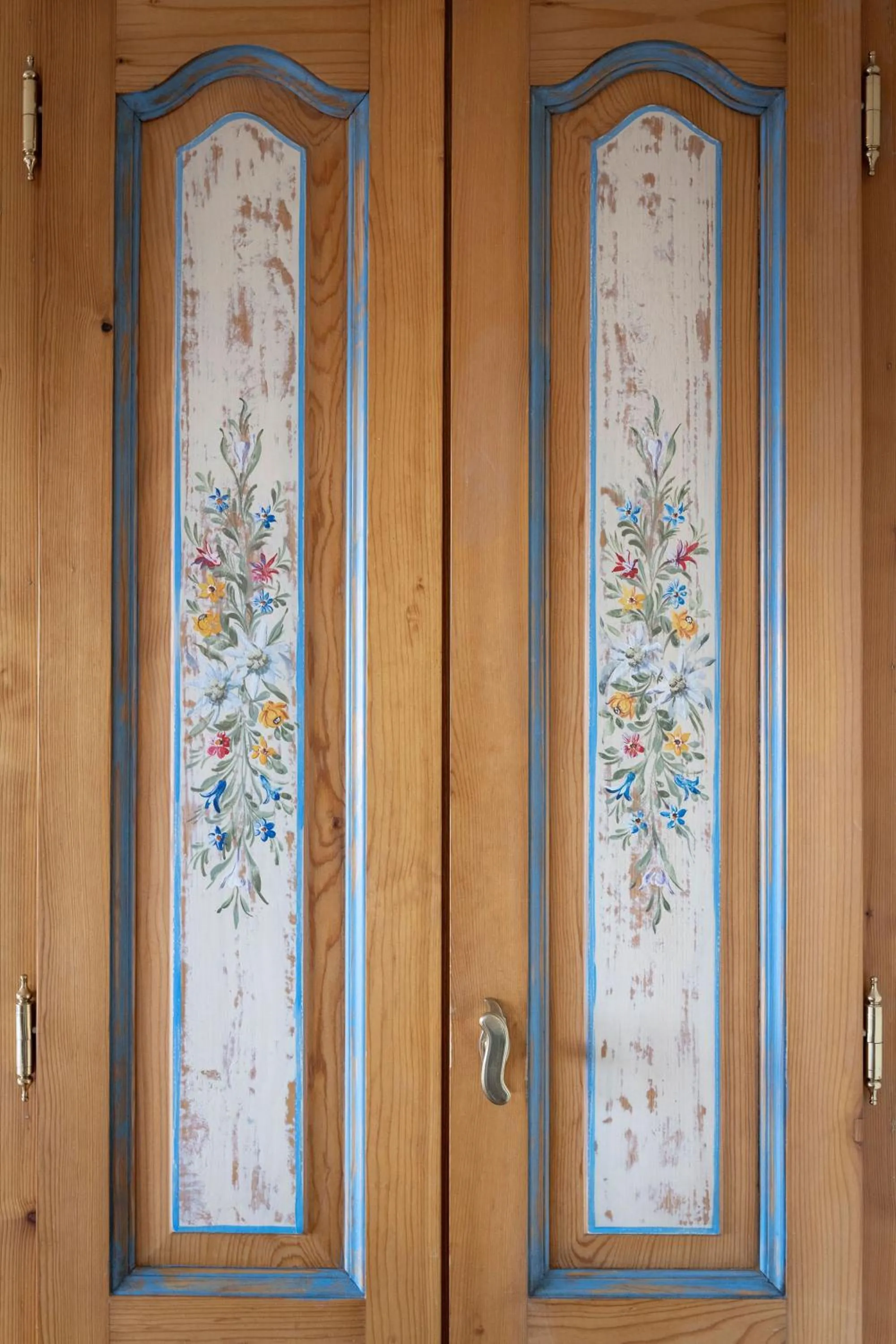 Decorative detail in Hotel Montpelier