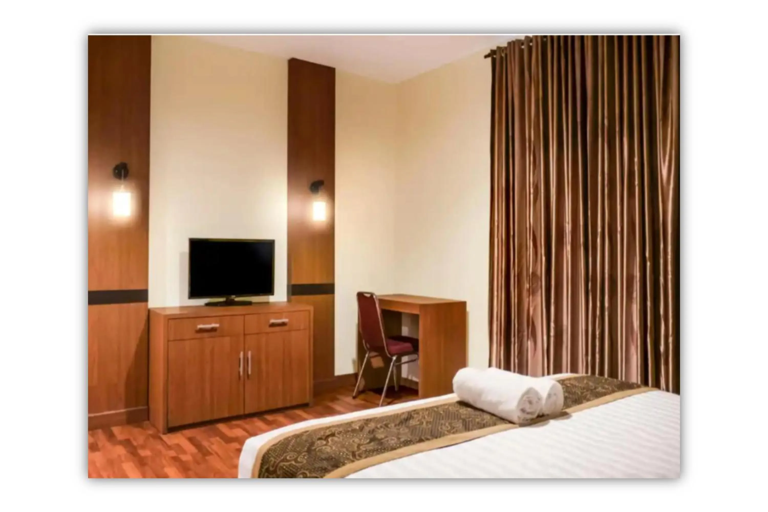 TV and multimedia in STEFANI MAKATI HOTEL