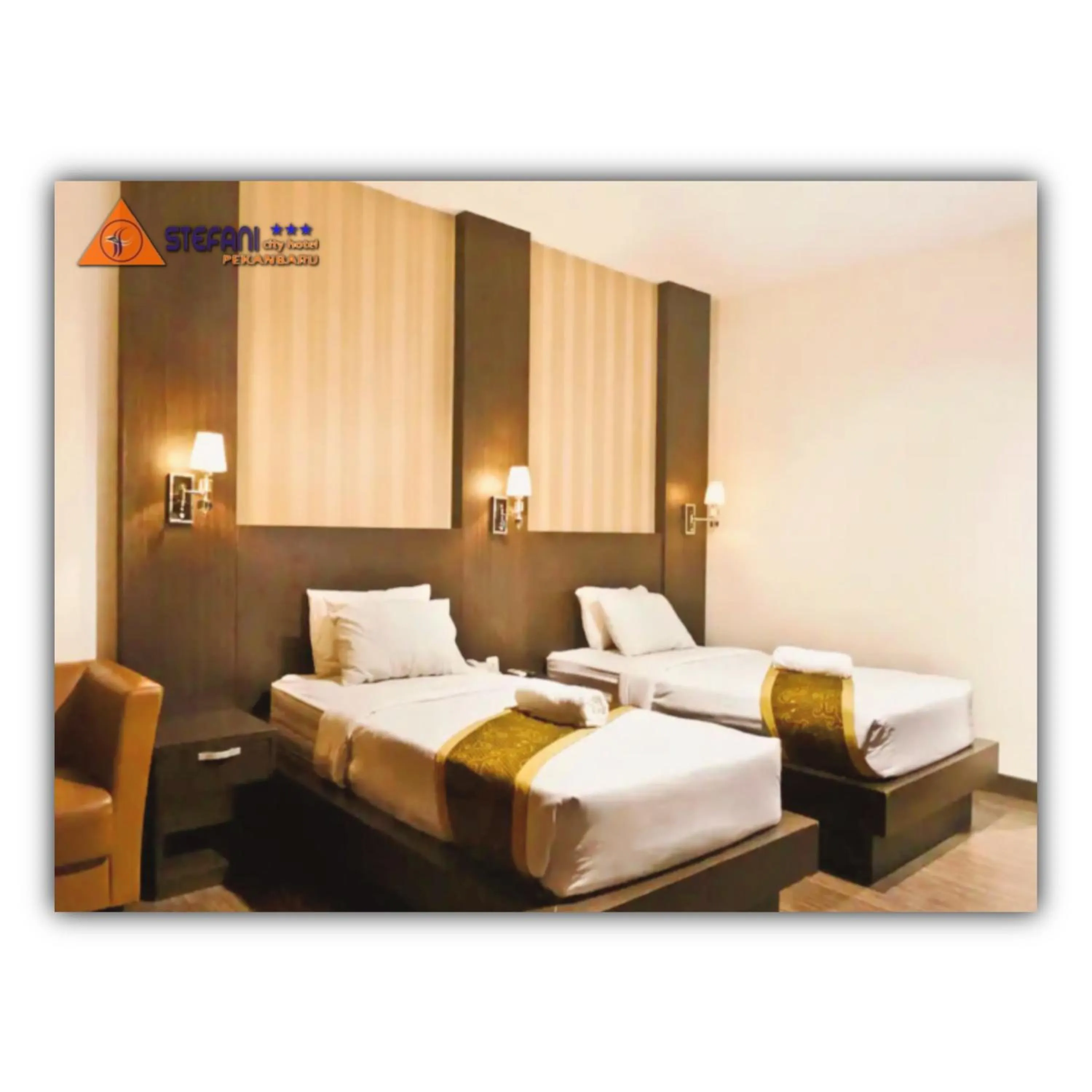 Bed in STEFANI MAKATI HOTEL