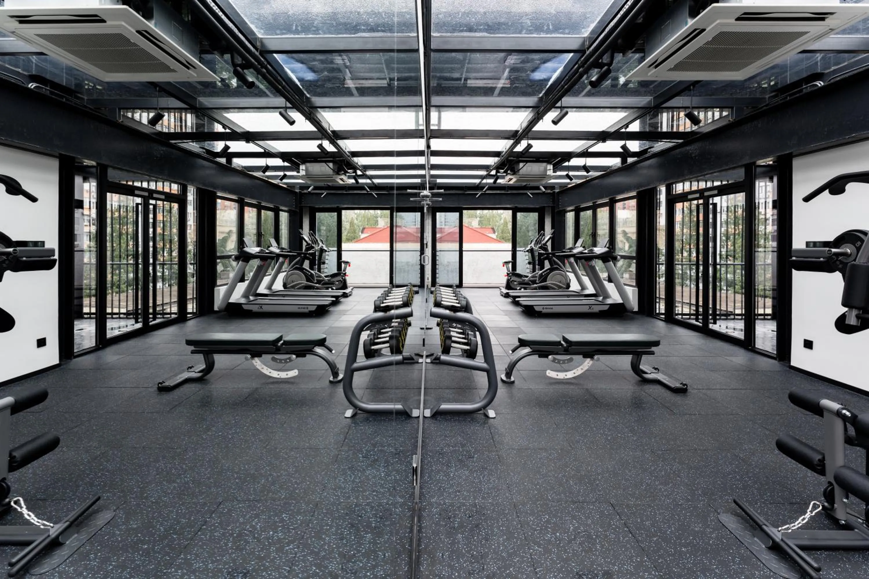 Fitness centre/facilities in Mia Hotel - Shanghai Xuhui Jiaotong University