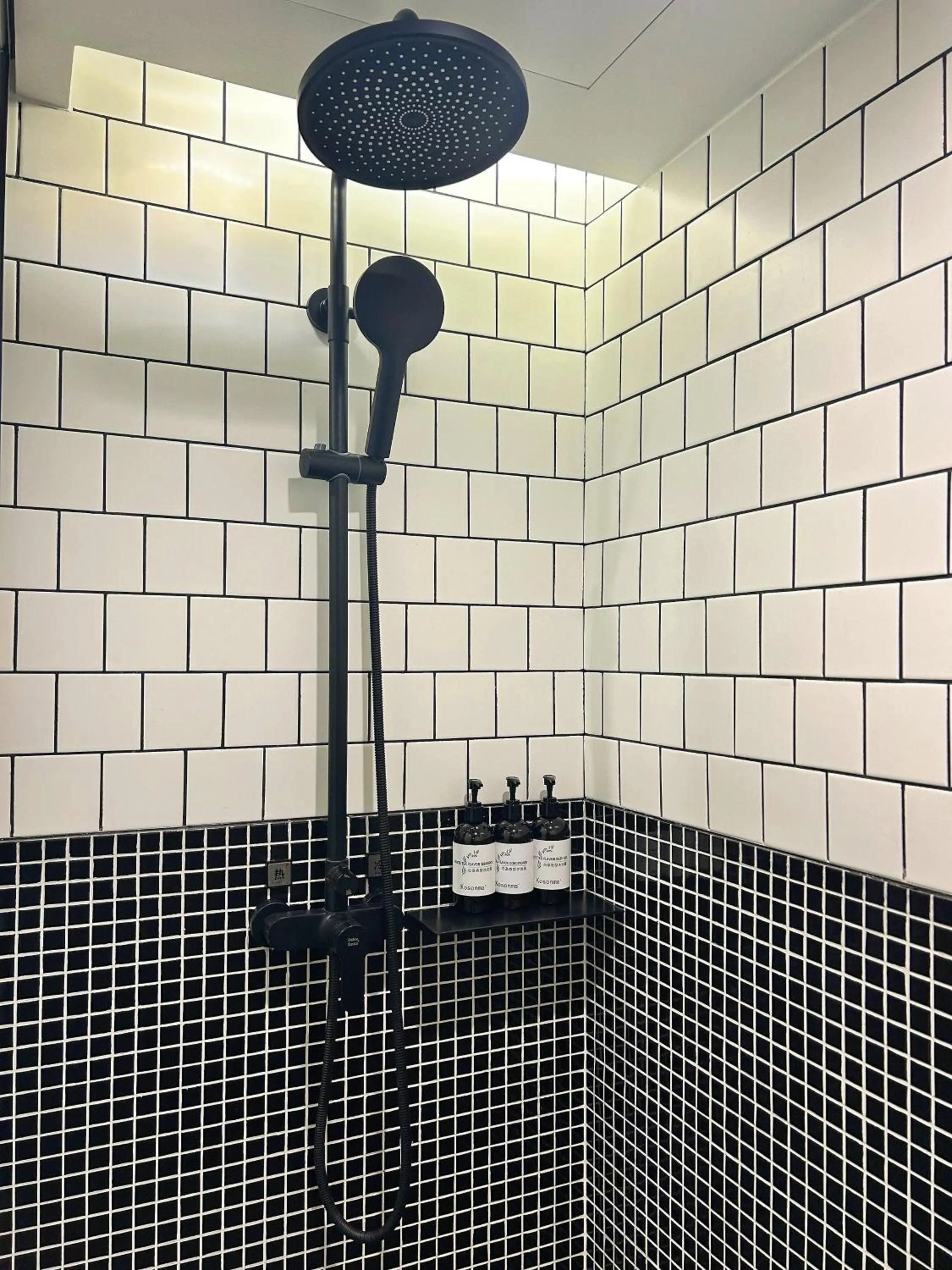 Mia Hotel - Shanghai Xuhui Jiaotong University