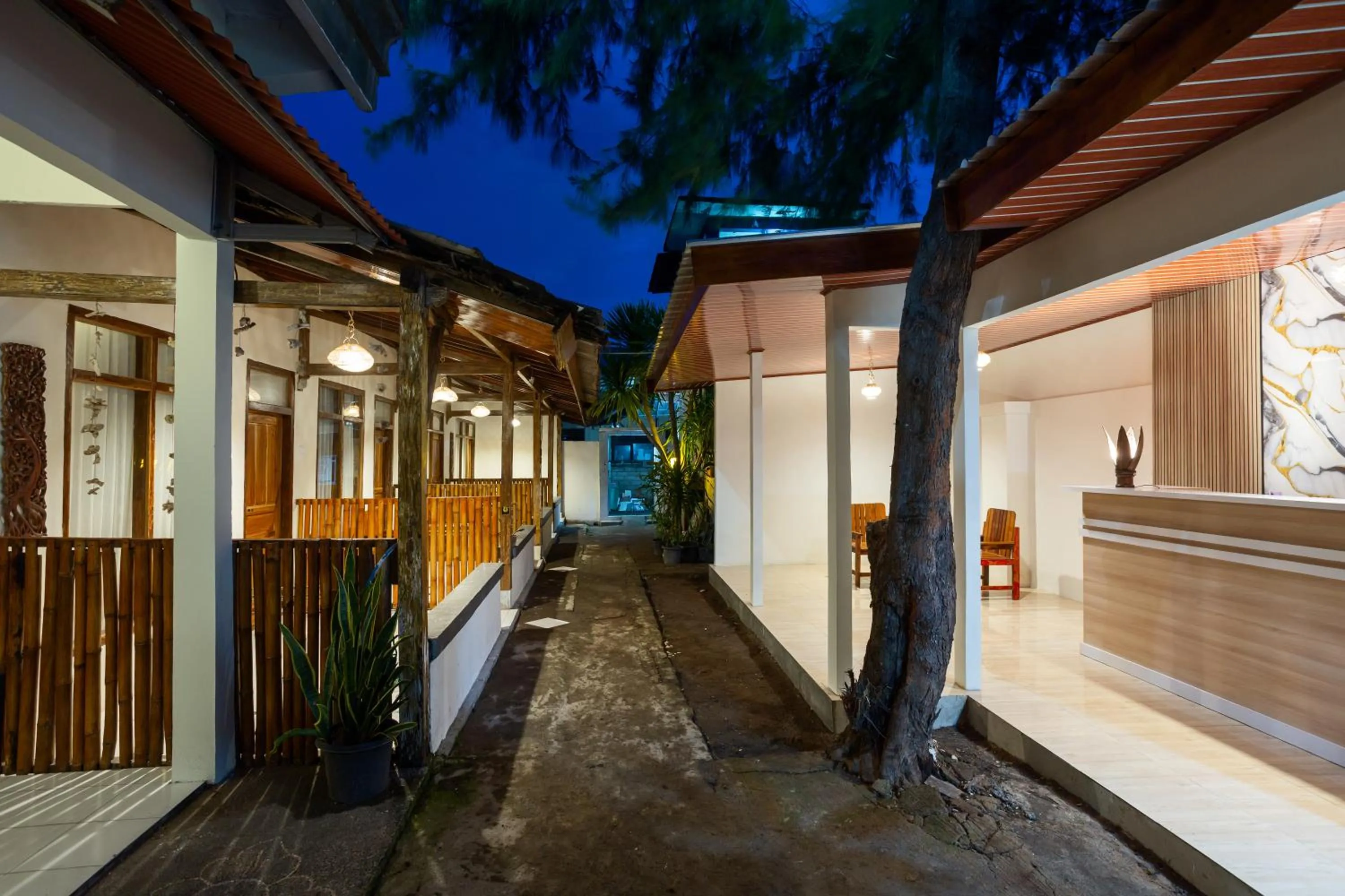 Property building in Creative Trawangan Stay