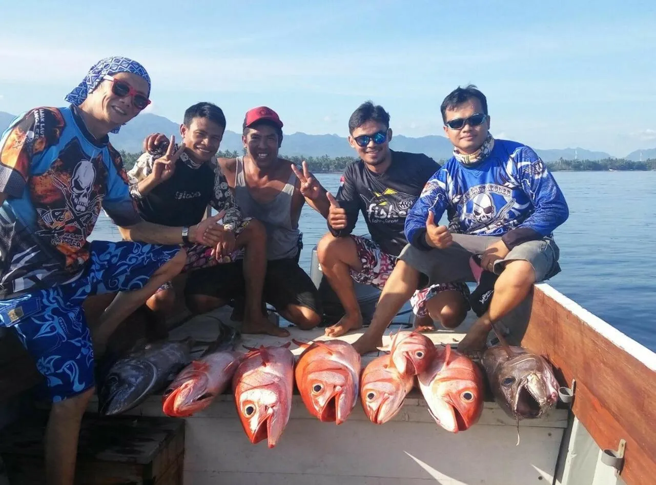Fishing in Creative Trawangan Stay