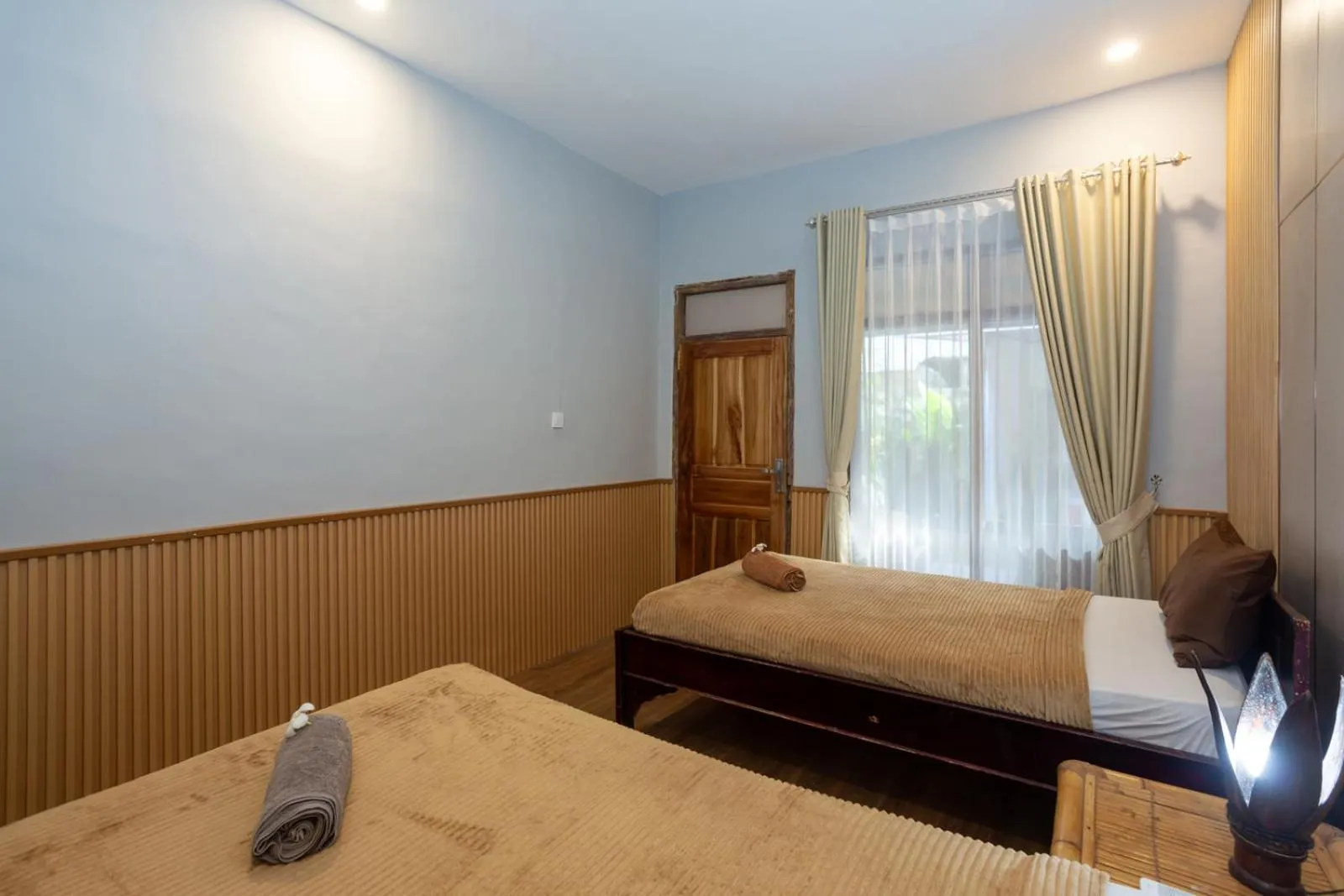 Bed in Creative Trawangan Stay