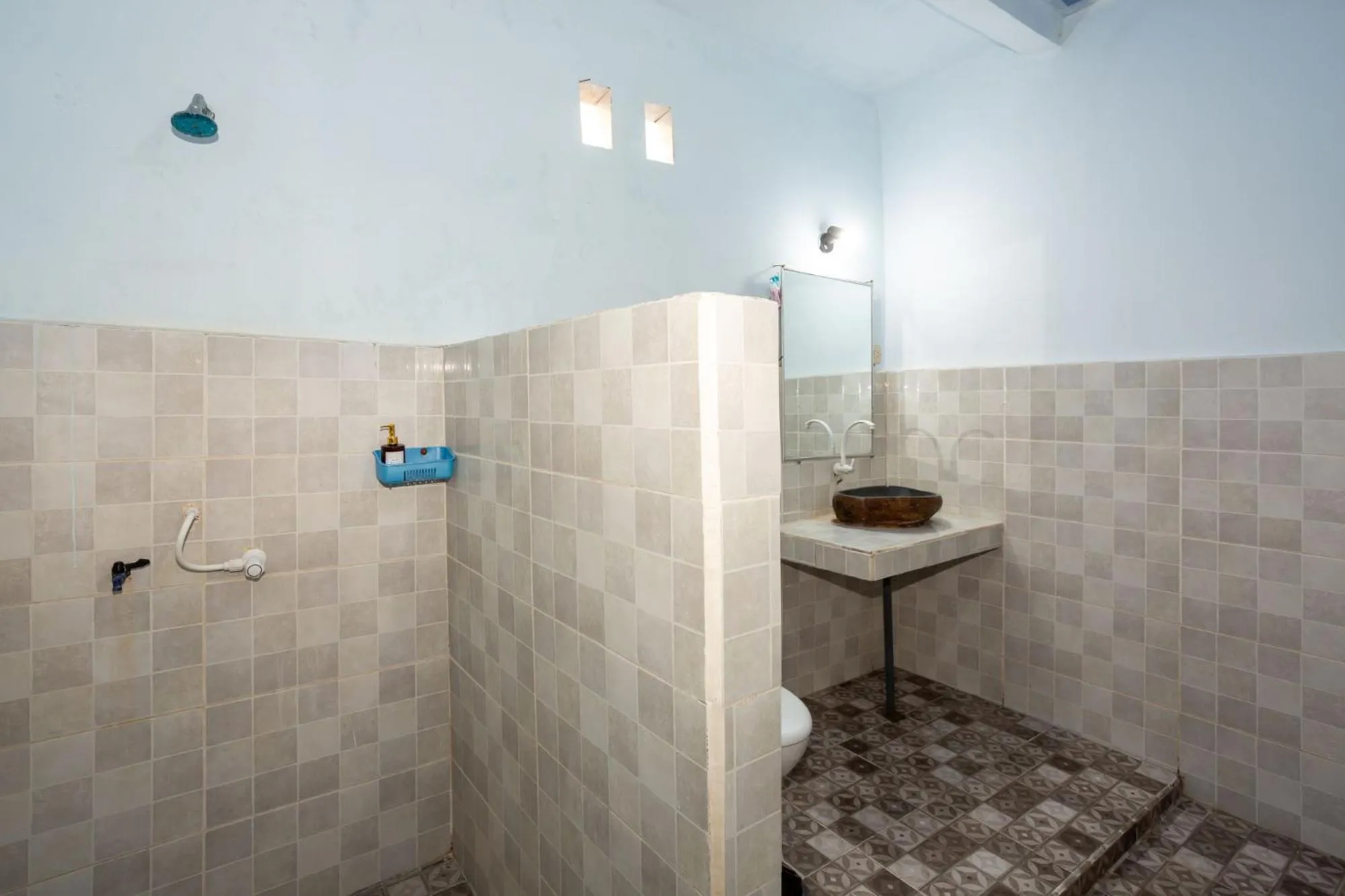 Bathroom in Creative Trawangan Stay