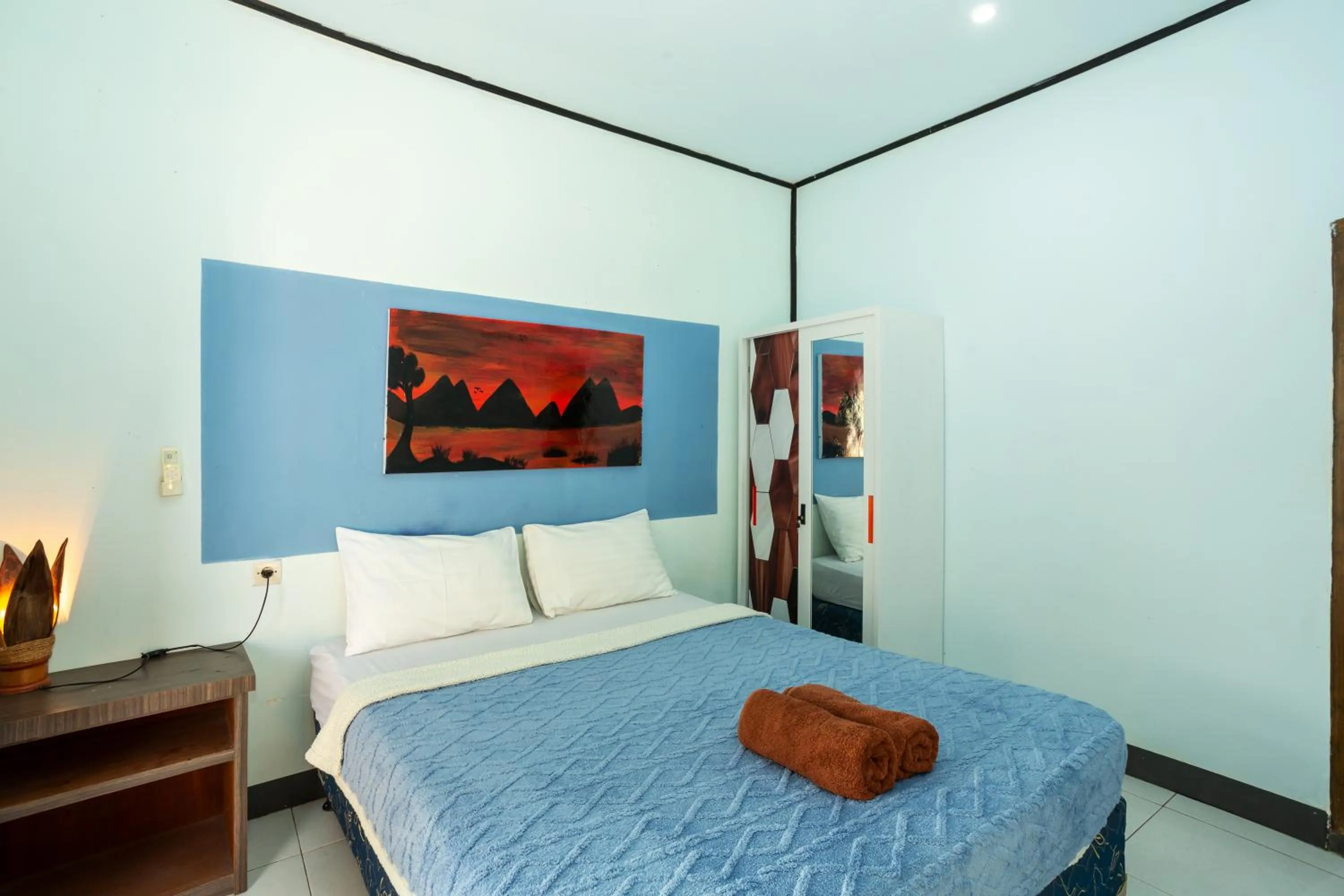 Bedroom, Bed in Creative Trawangan Stay
