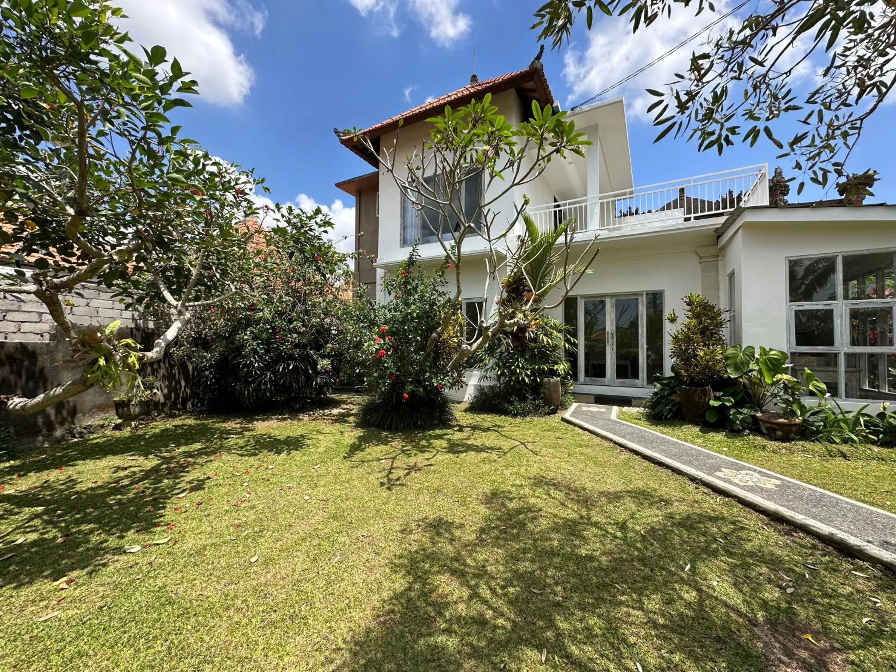 Property Building in Villa Sonia Bisma