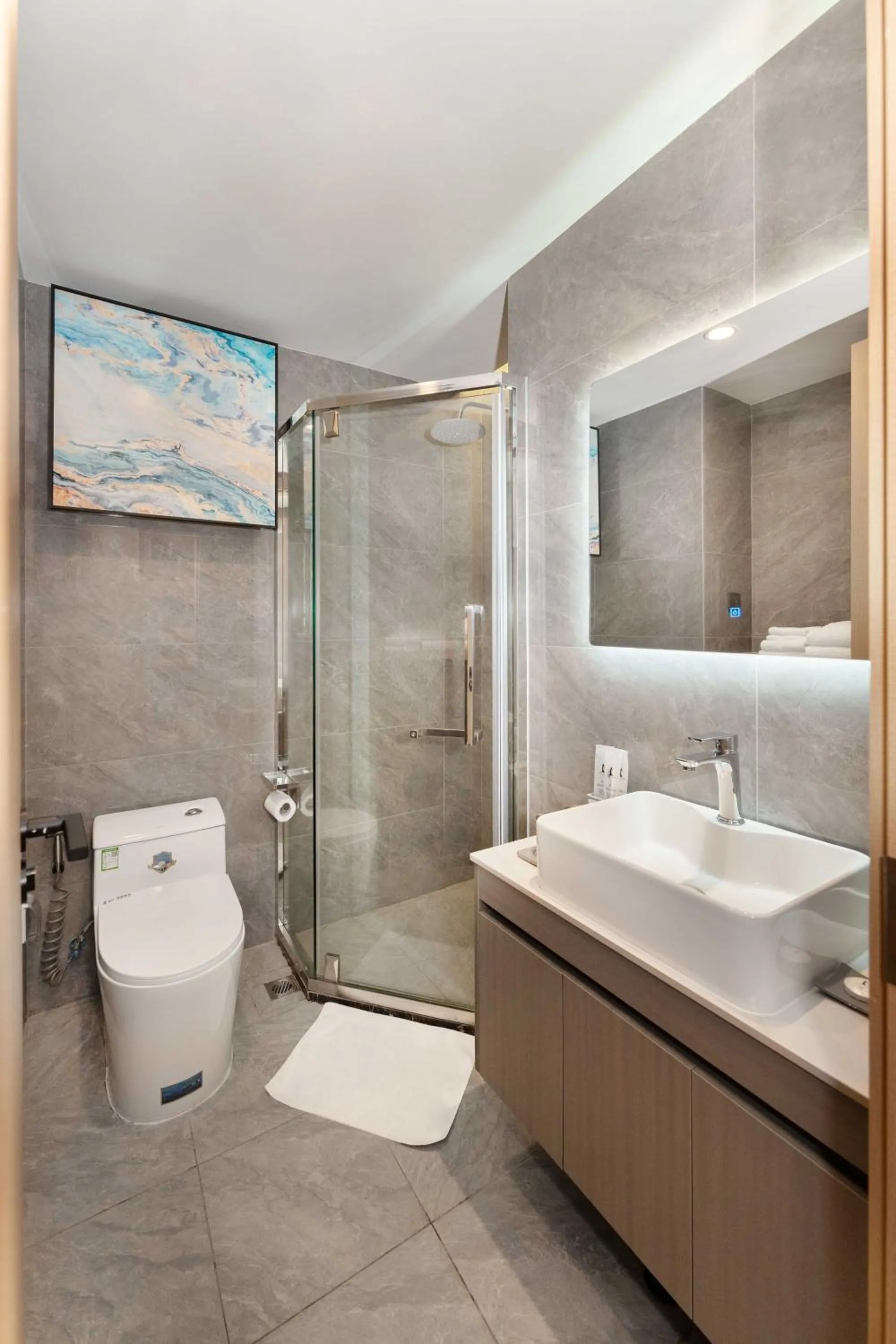 Bathroom in JD POLMAN Hotel