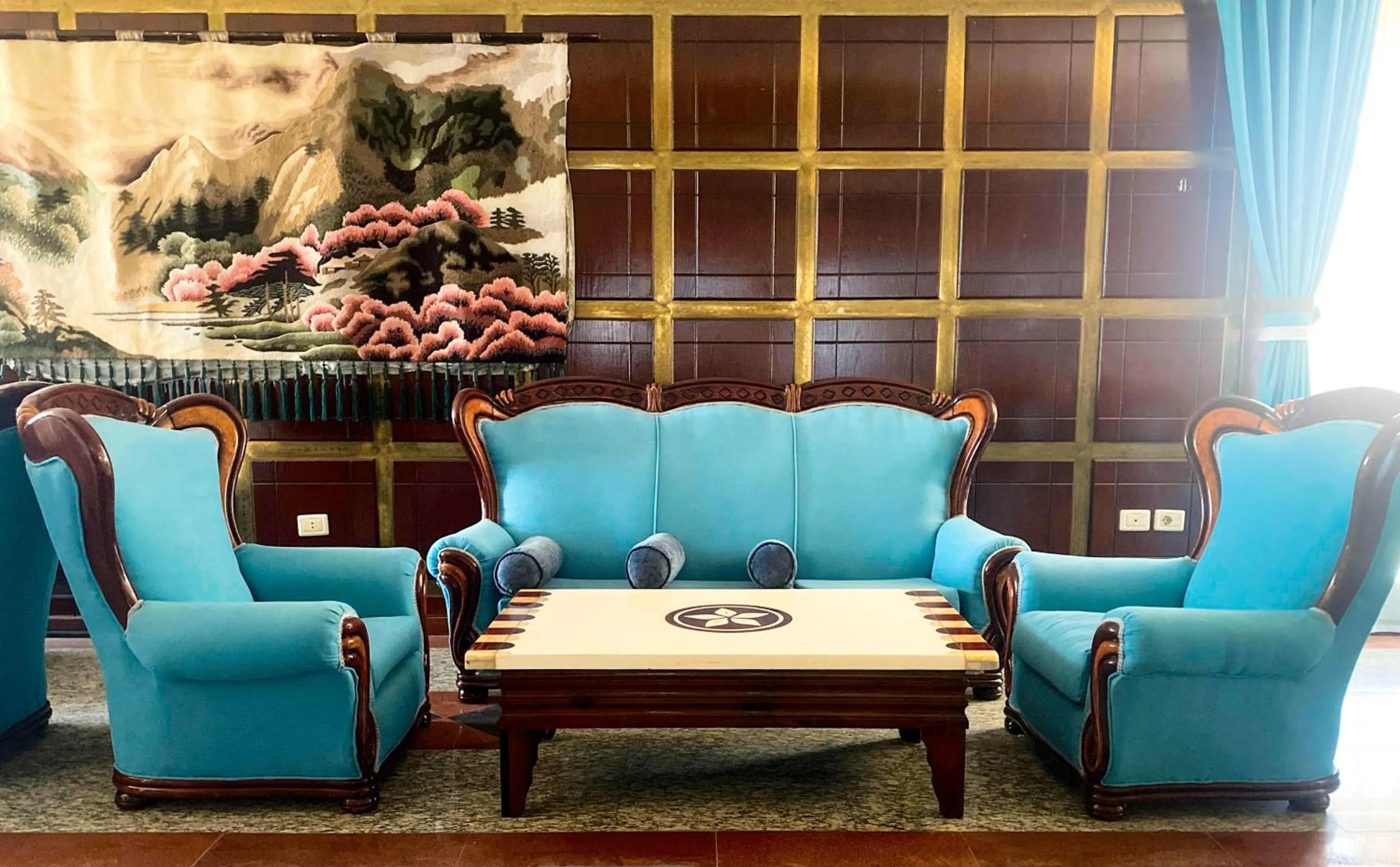 Balcony/Terrace in White Valley Palace