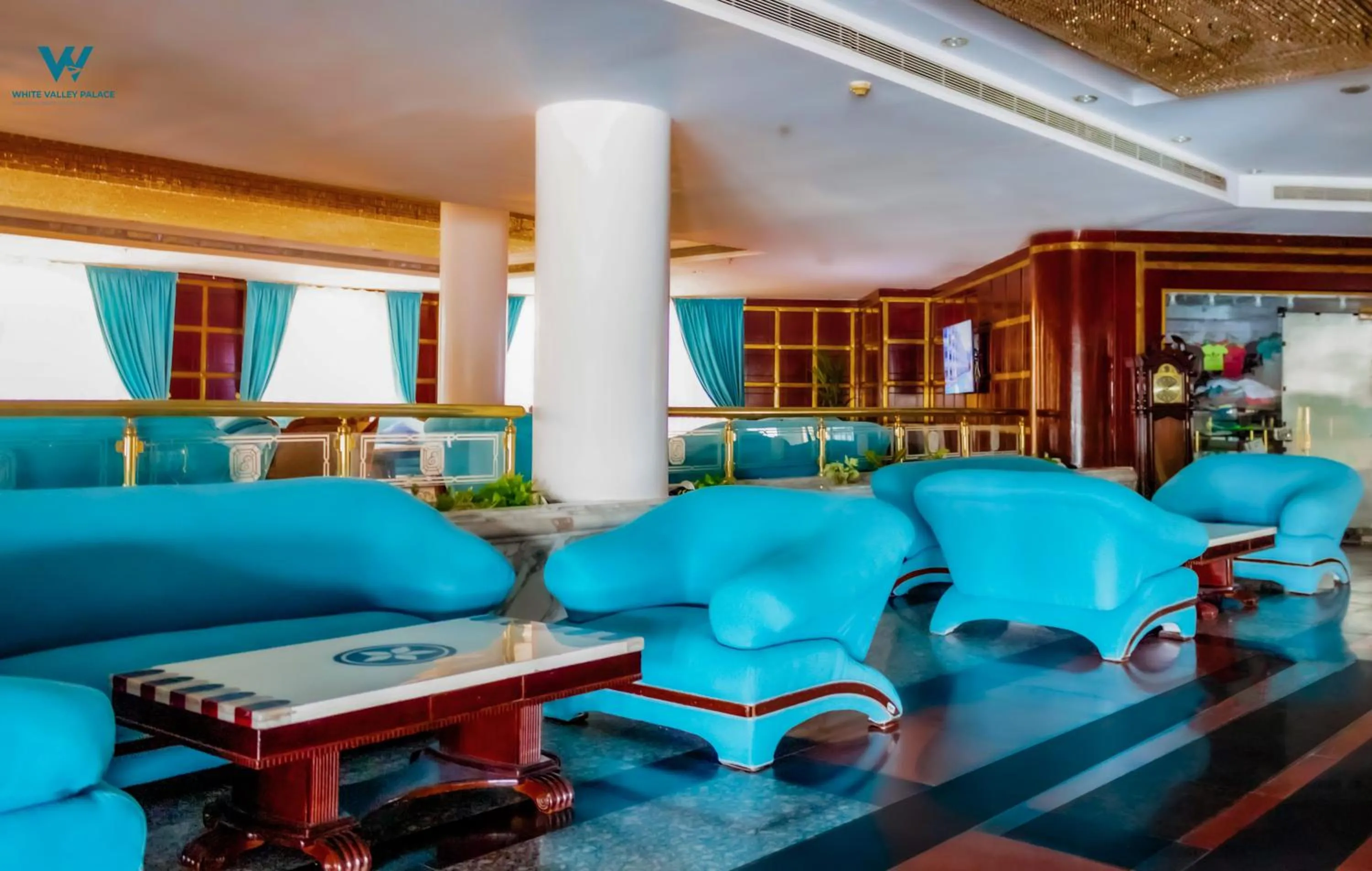 Balcony/Terrace in White Valley Palace