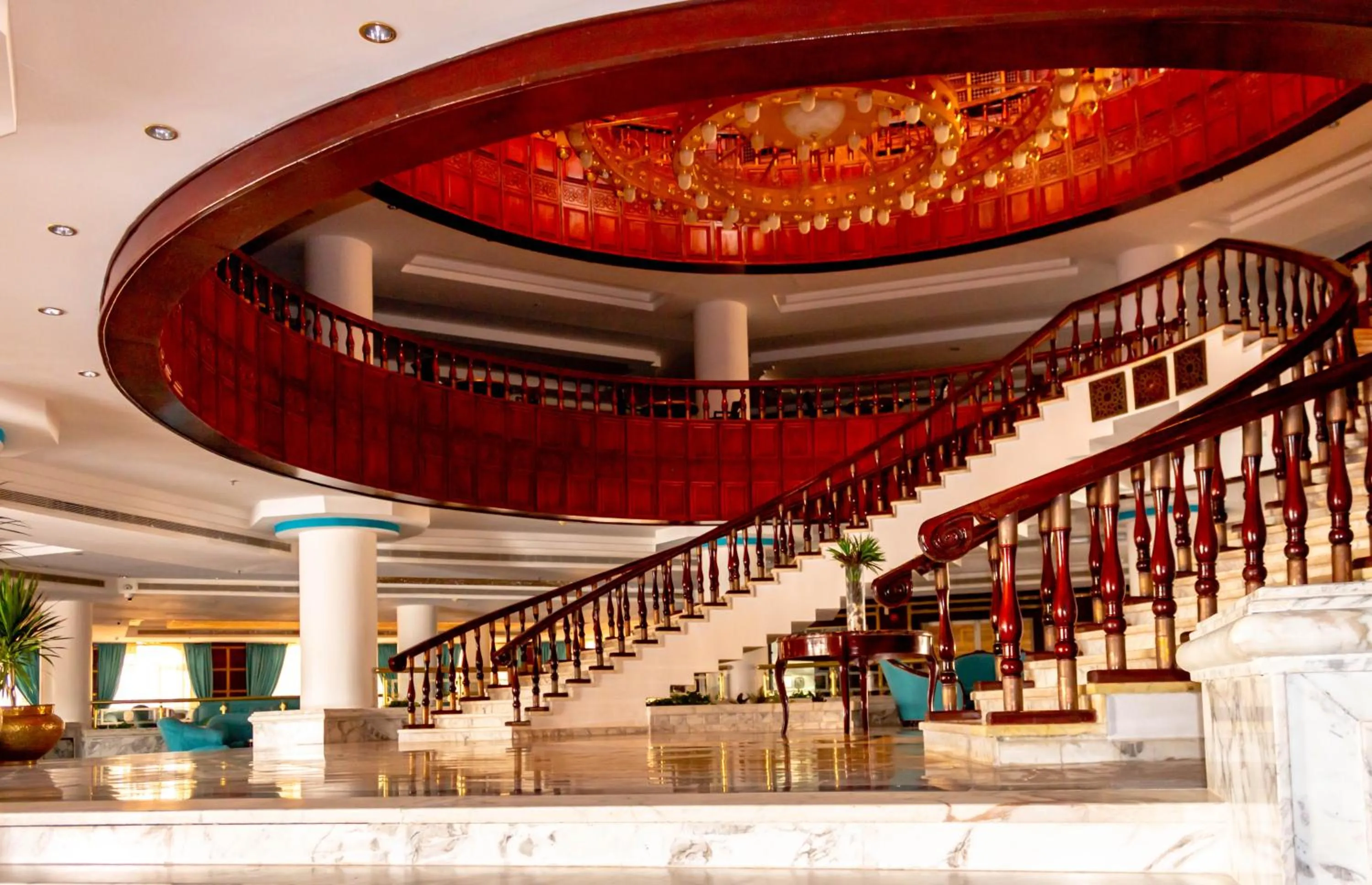 Lobby or reception in White Valley Palace