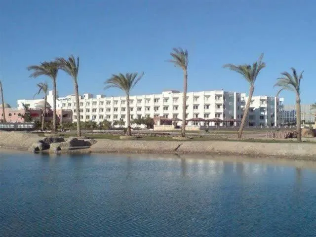 Property building in White Valley Palace