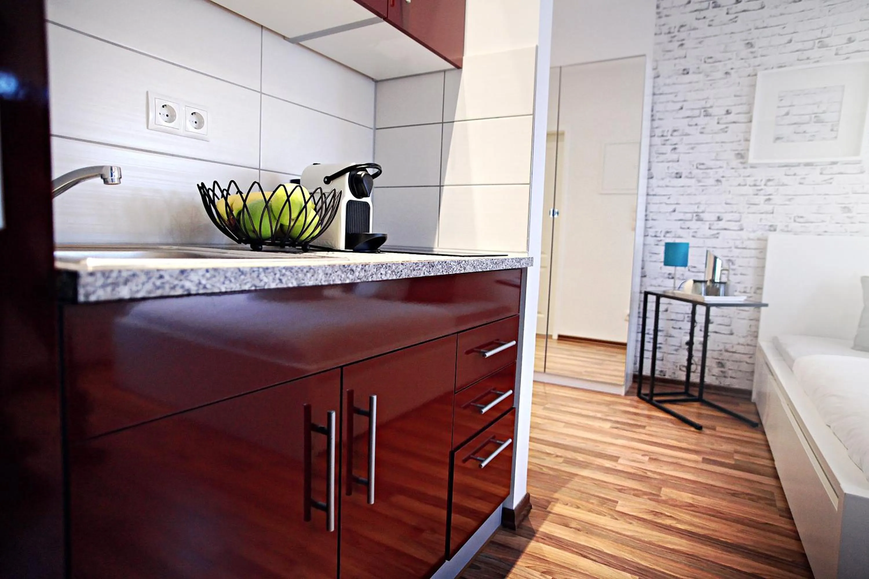 Kitchen or kitchenette in Hentschels Apartments