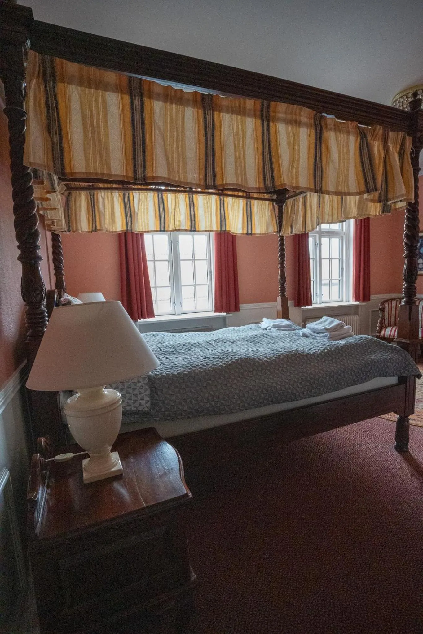 Bed in Frederiksværk Hotel