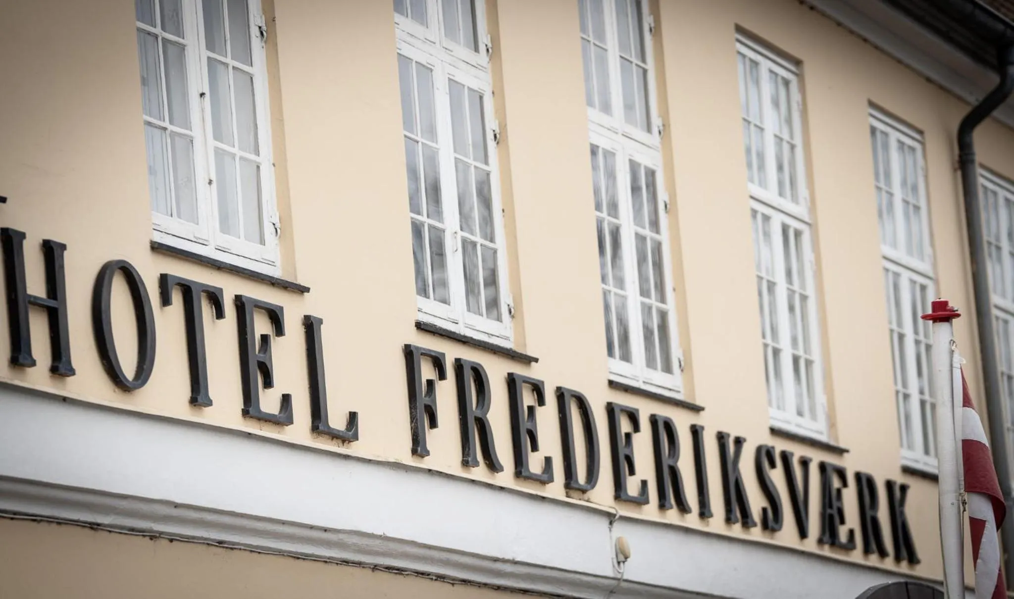 Property logo or sign in Frederiksværk Hotel