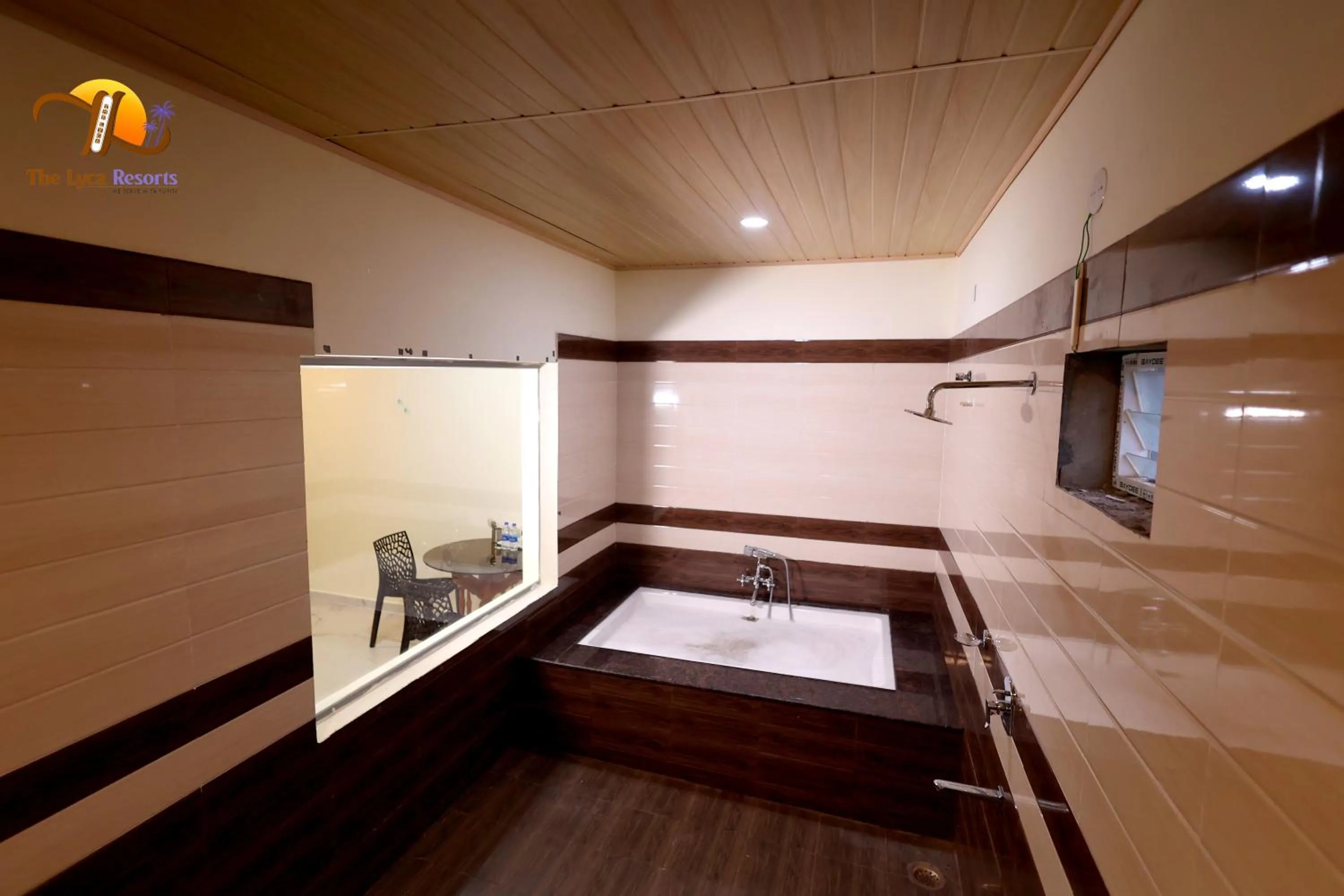 Kitchen/Kitchenette in THE LYCA RESORTS