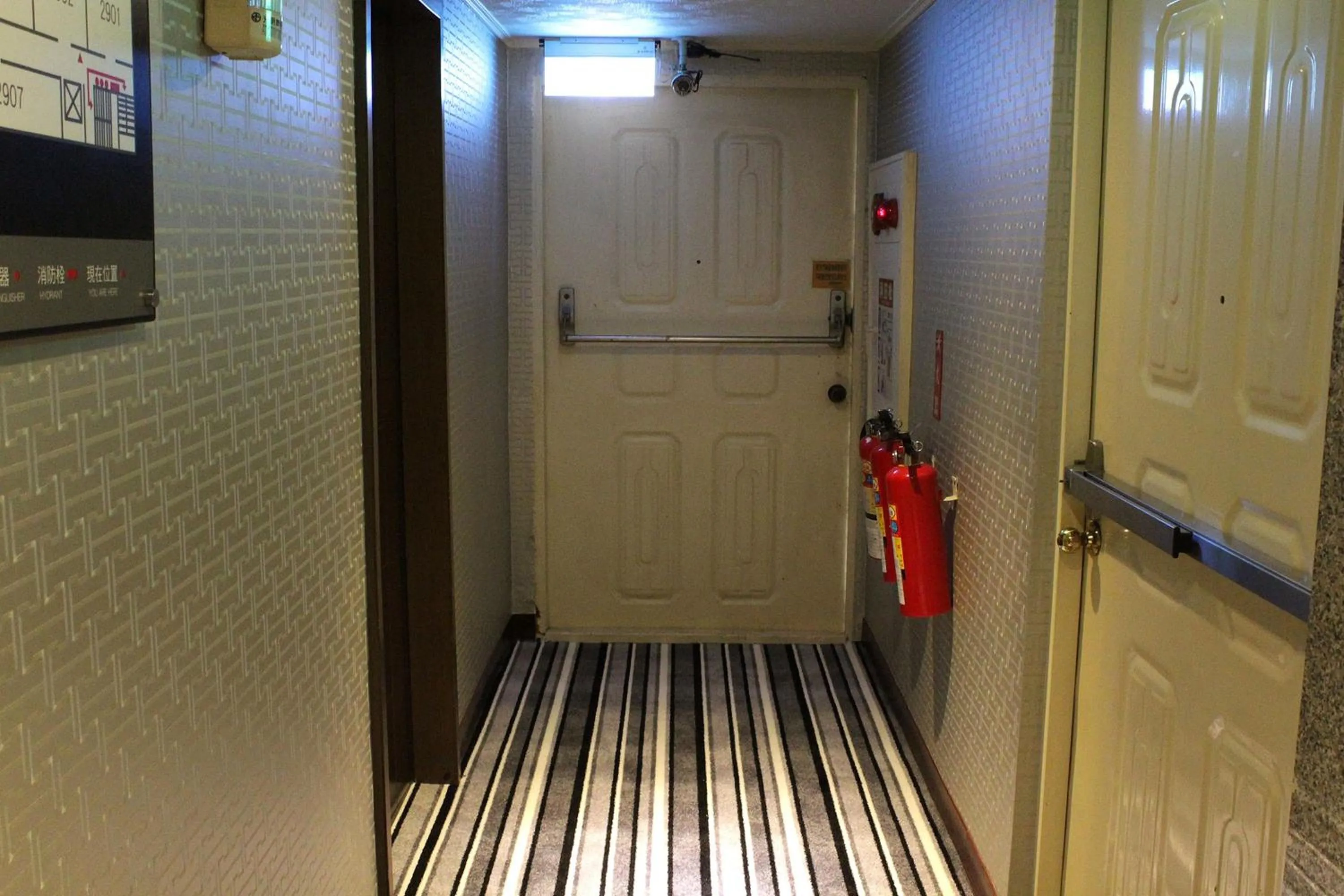 Area and facilities in Kaja Hotel