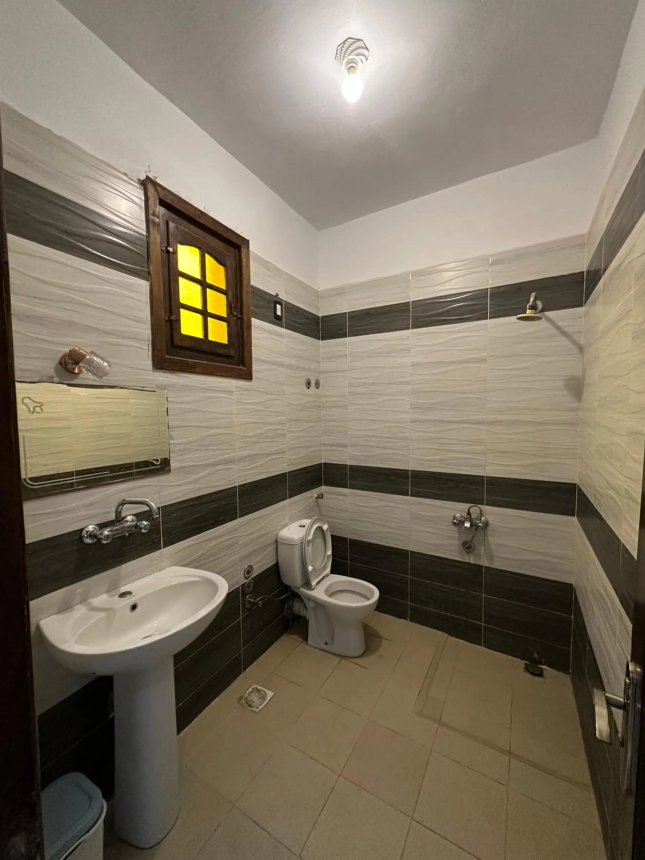 Seven Heaven Hotel And Diving Center